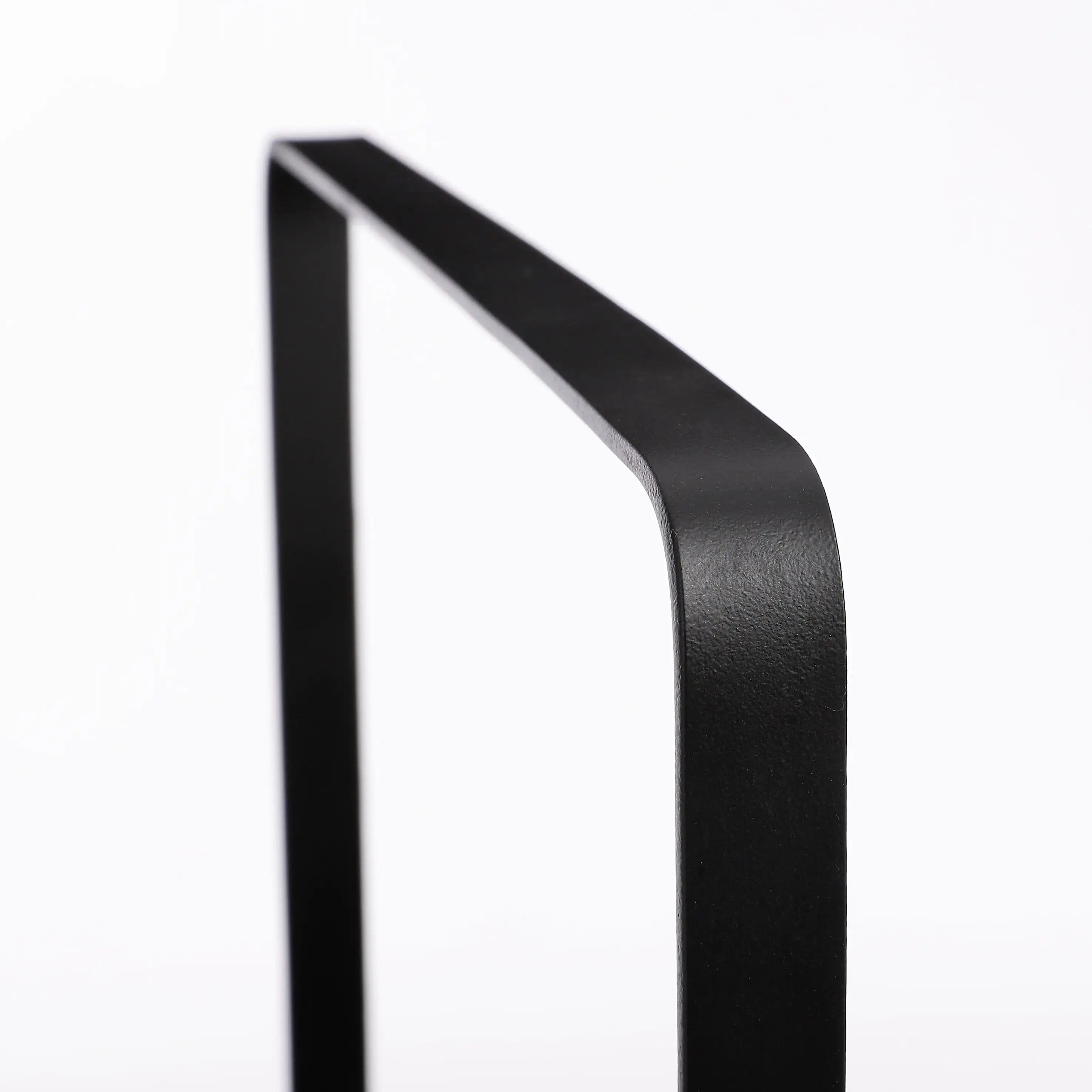 Mica Etagere schwarz Ø 25 x 41 cm
