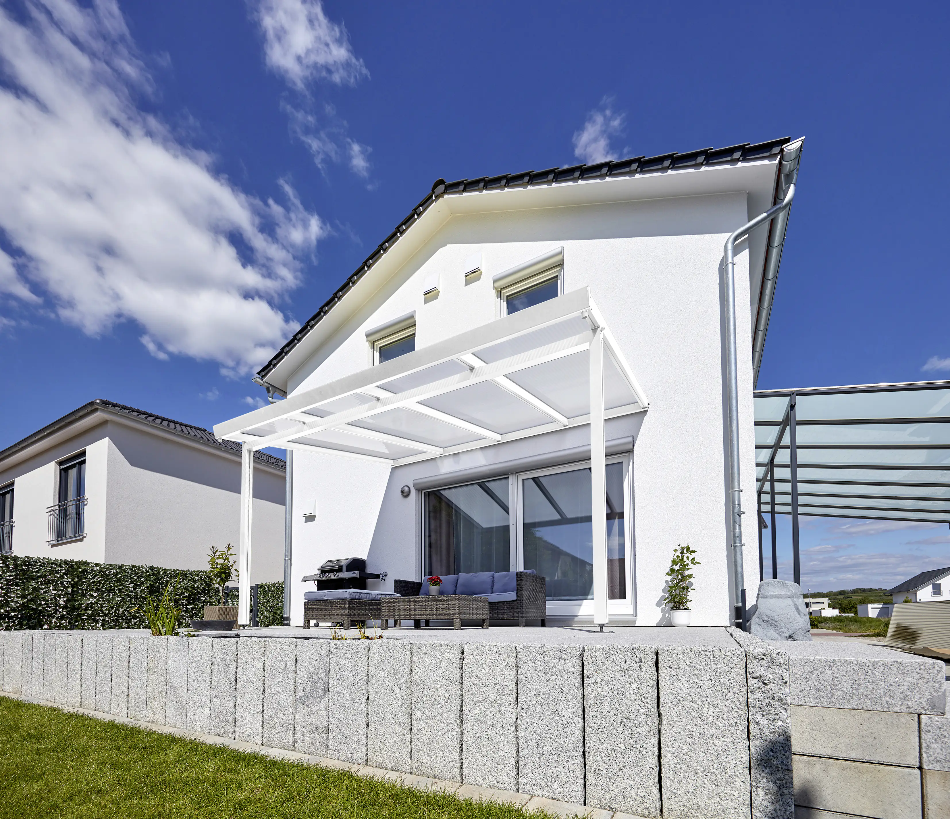 Gutta Premium Terrassendach 410,2 x 306 cm weiß Klima blue 16 mm