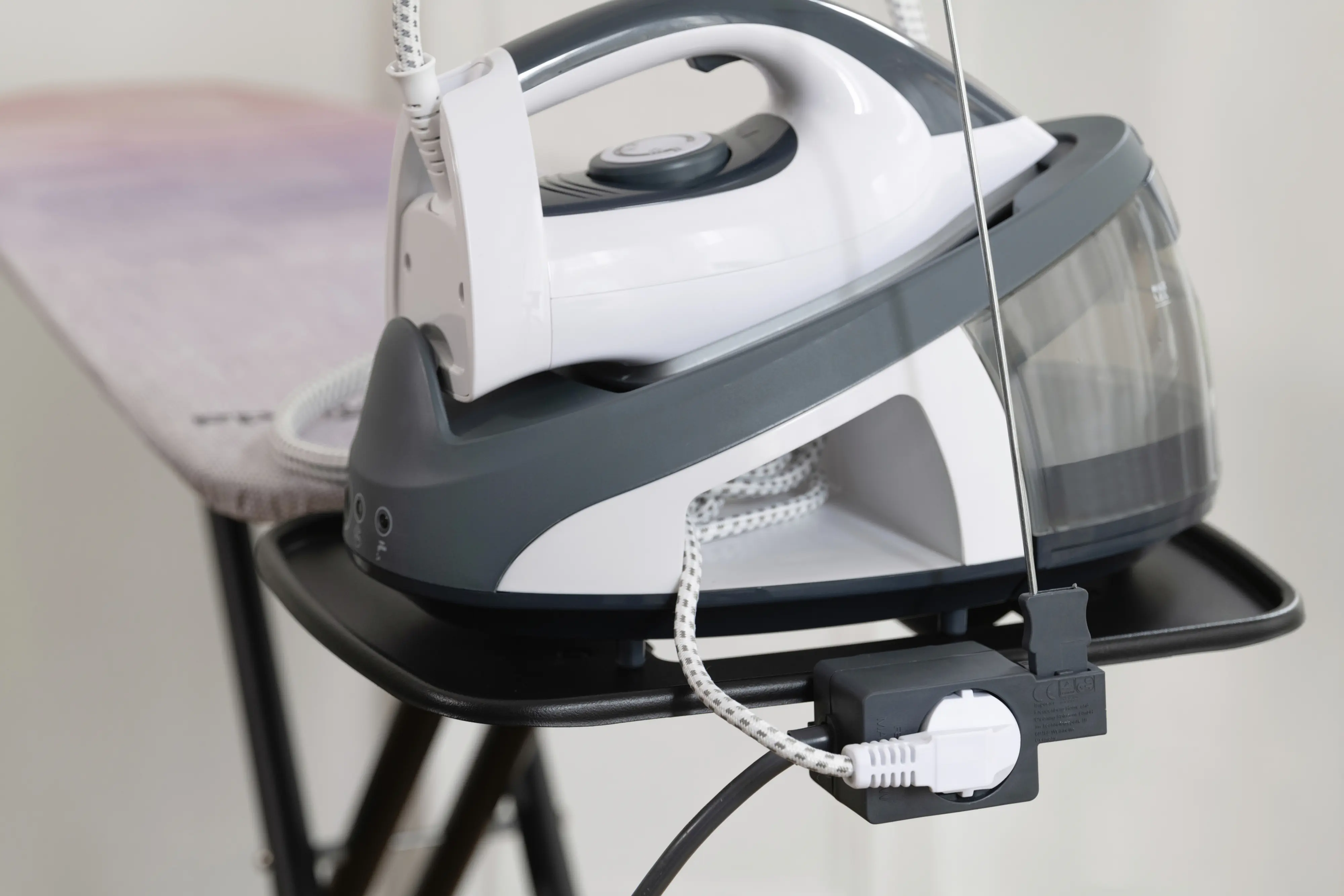 Vileda Bügelbrett Diamond M plus inkl. Elektroanschluss