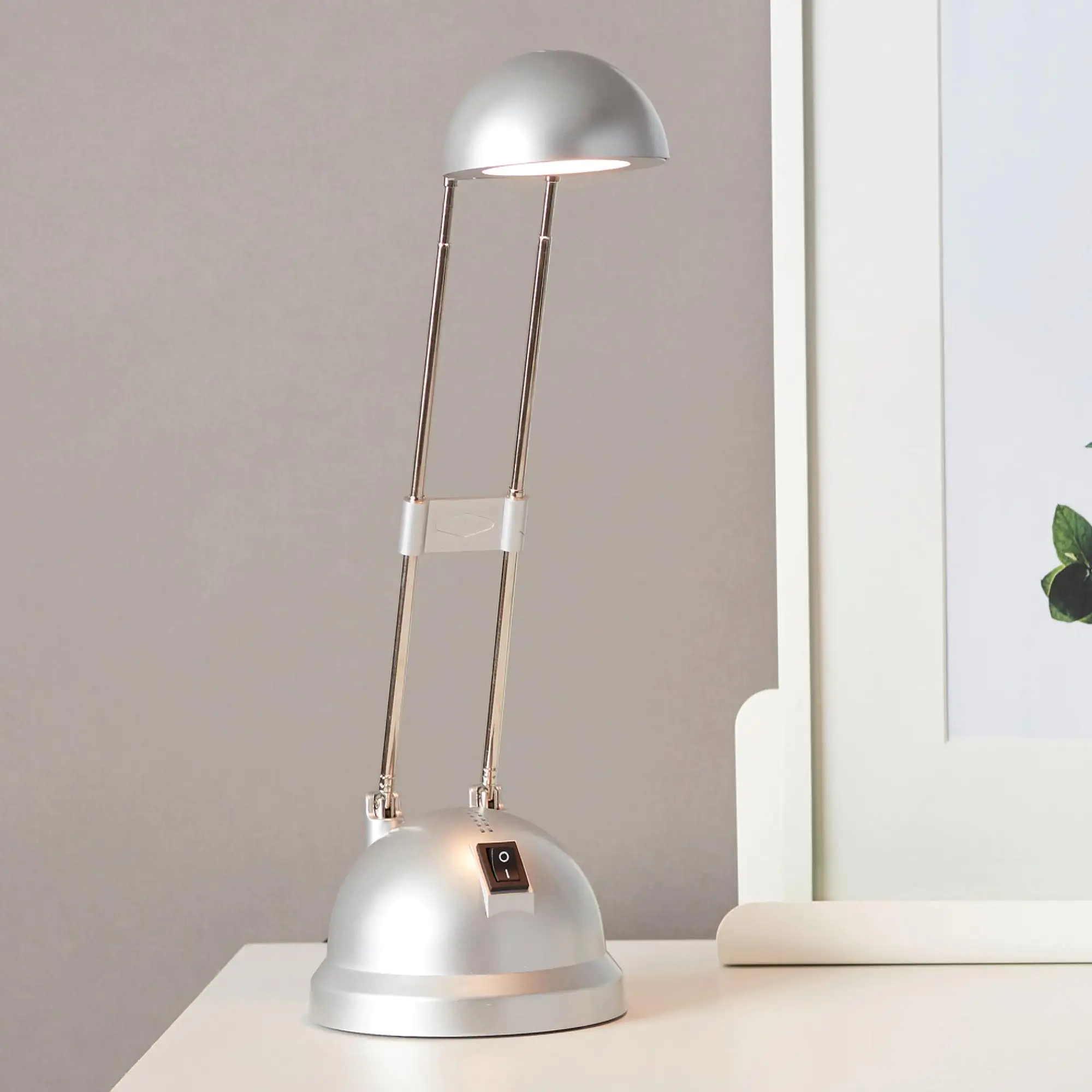 Brilliant LED Tischleuchte Katrina 20 x 11,5 cm 6 W, verstellbar, warmweiß