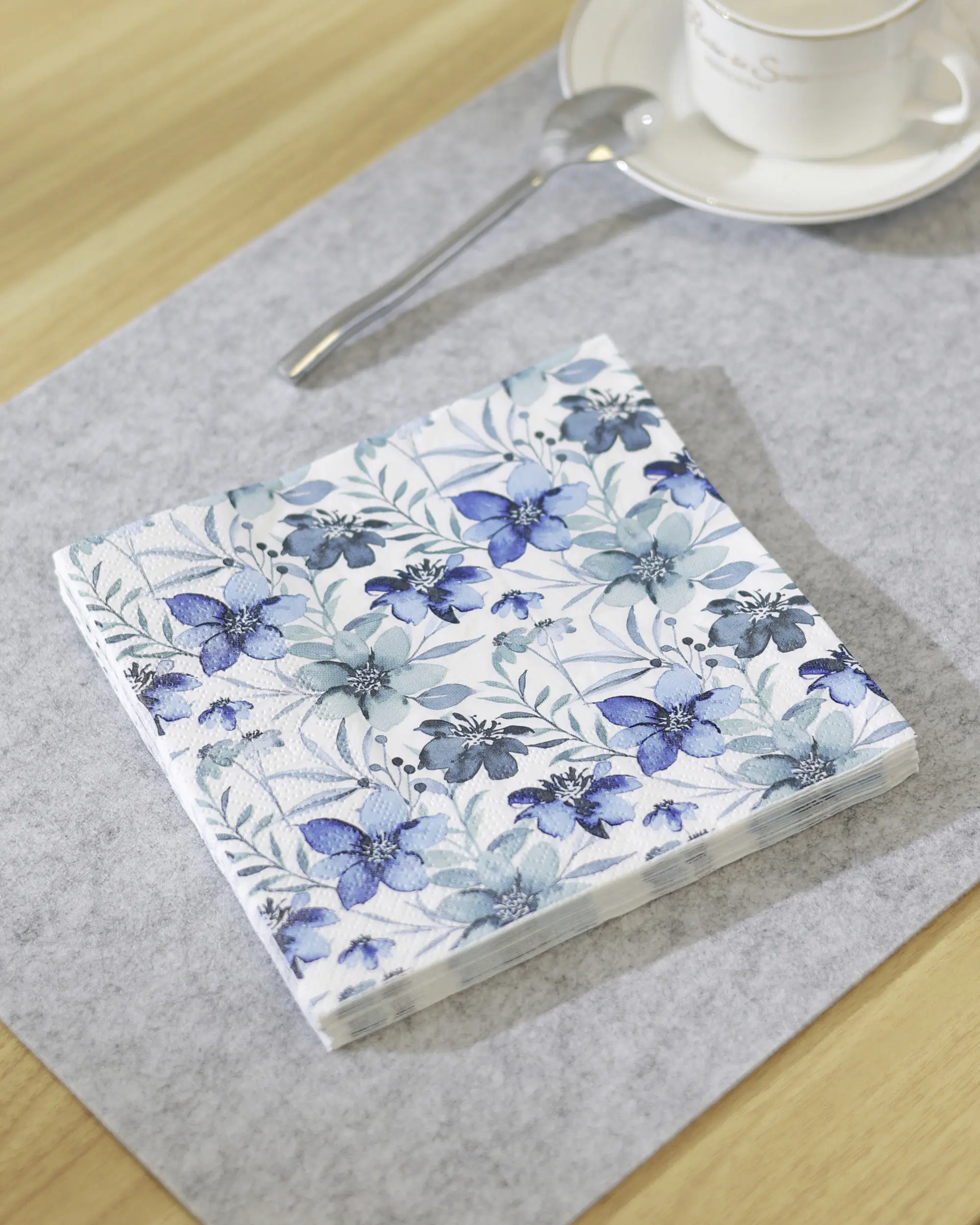 Eglo Servietten Mahuli blau/weiß 16,5 x 16,5 cm - 20er Pack