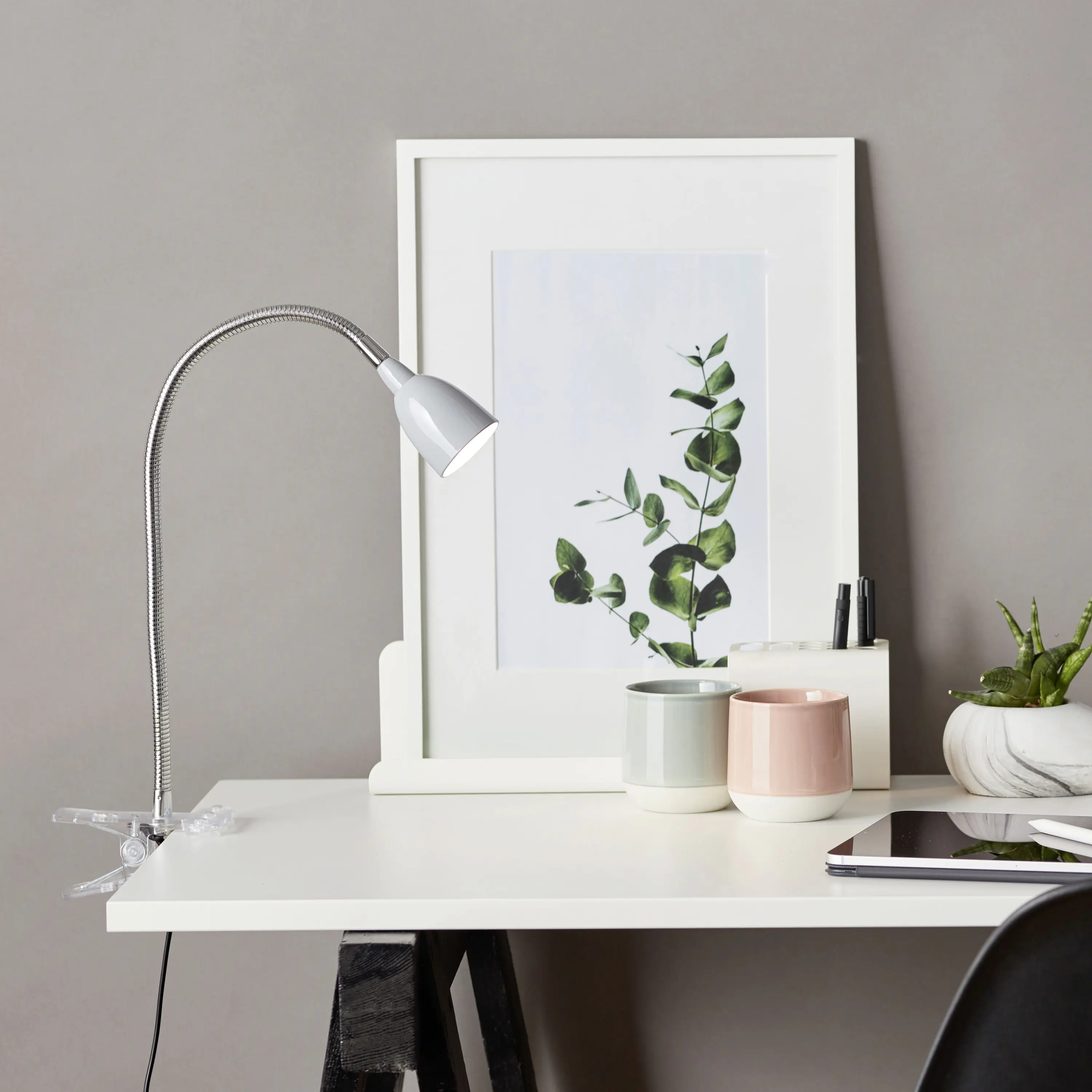 Brilliant Klemmleuchte Anthony 38 cm 2,2 W, warmweiß, mit Flexgelenk