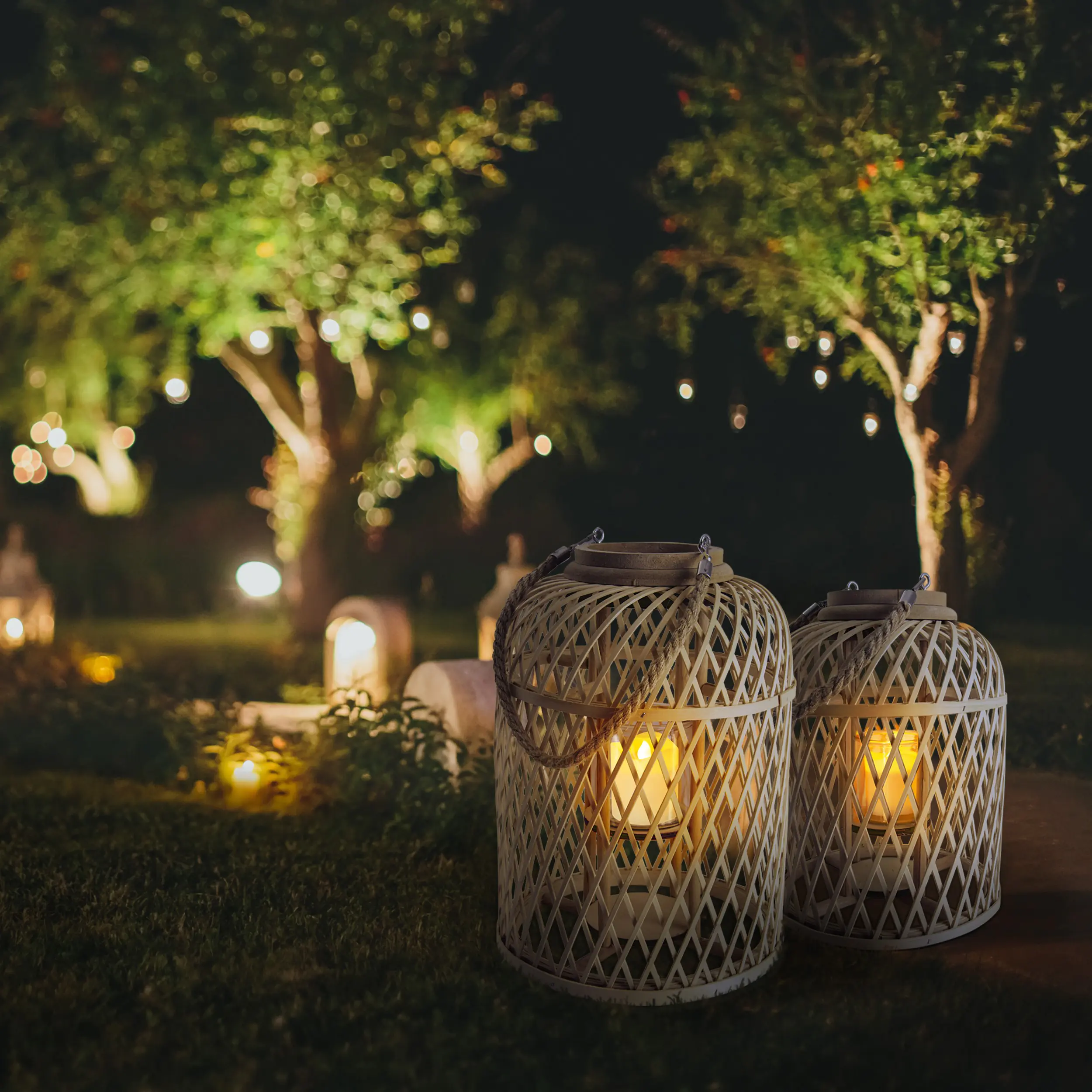 Light & More LED Dekoleuchte Korb hell mit Kerze mit Flammeneffekt 38 x 27 cm