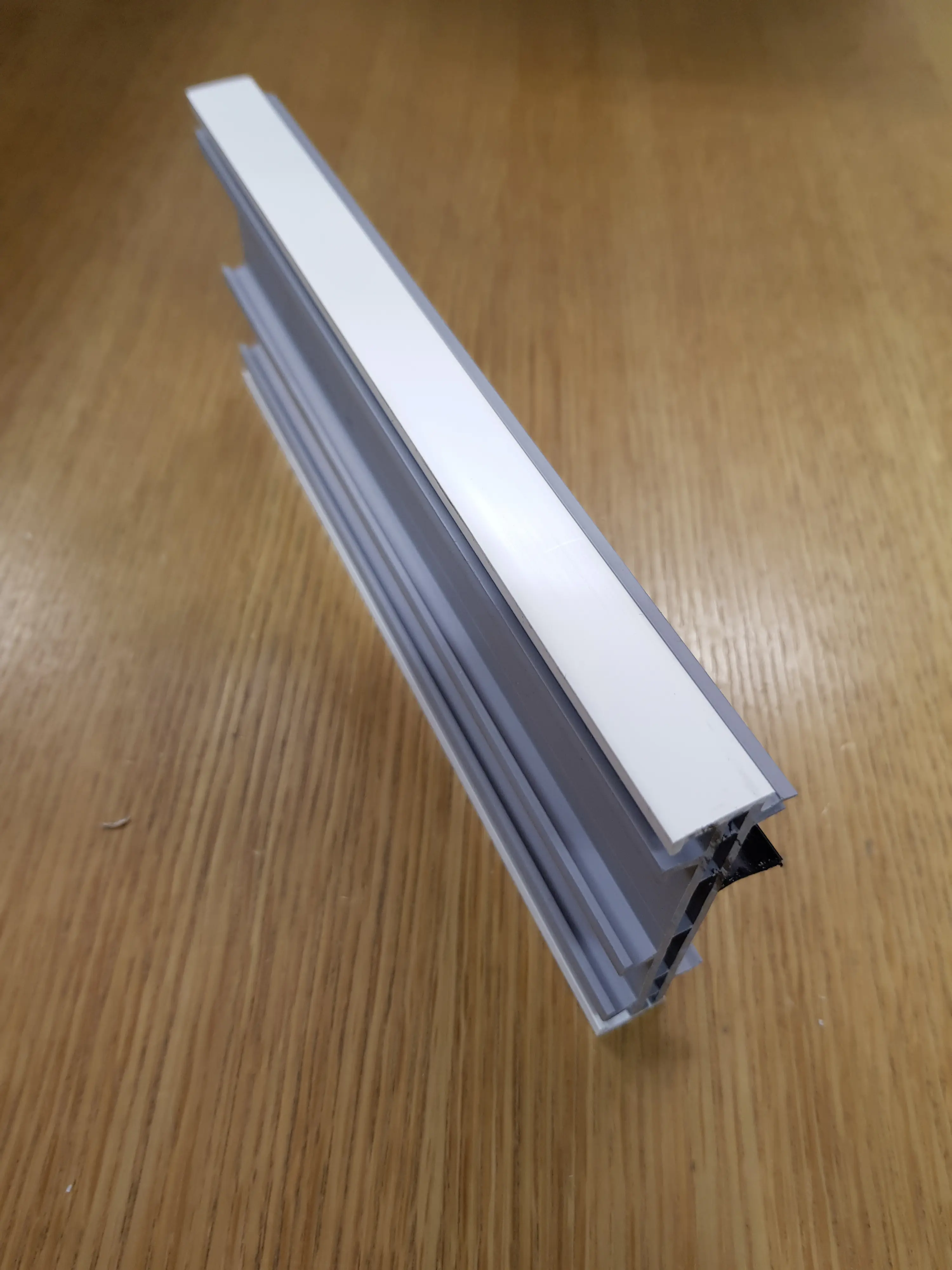 Meeth Verbreiterungsprofil 15 mm Länge 2,2 m weiß Meeth Verbreiterungsprofil 15 mm Länge 2,2 m weiß