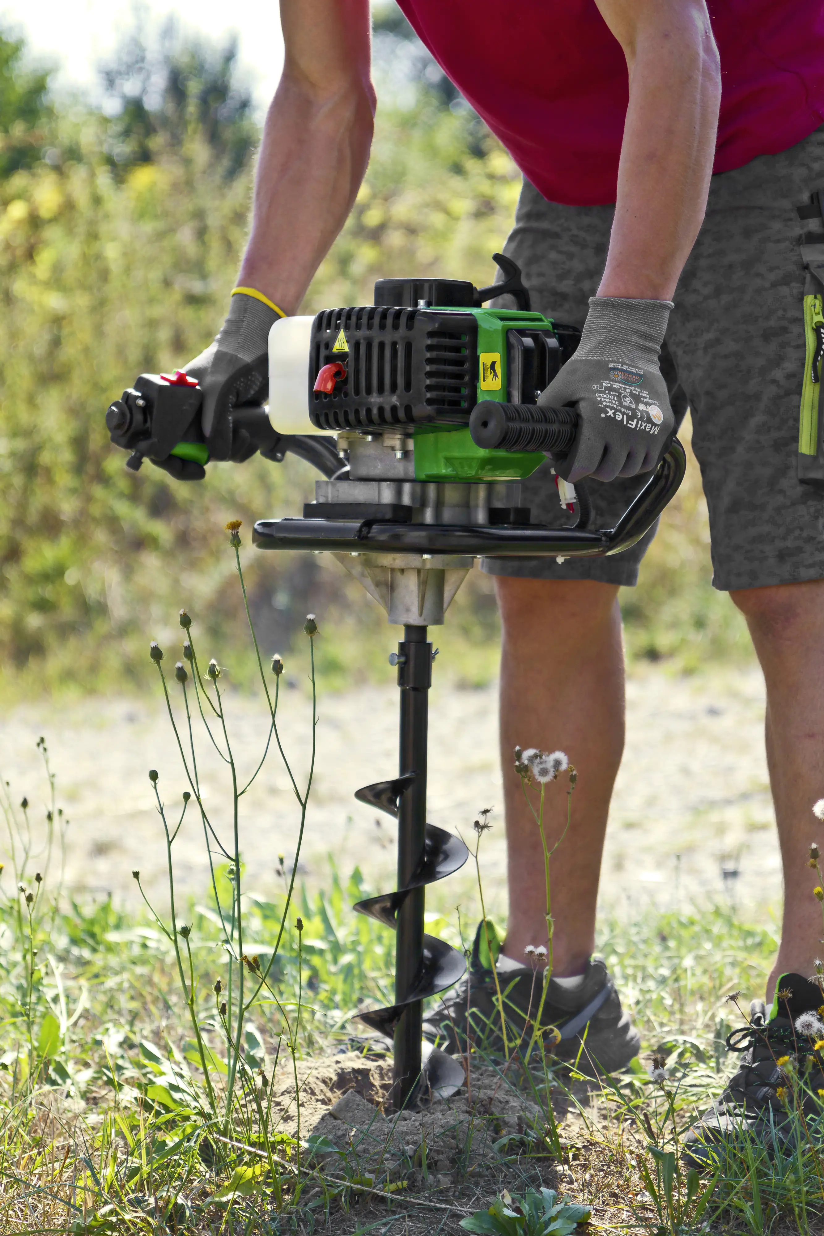 Zipper Erdlochbohrer ZI-ELB70 inkl. 3 Bohrer (100/150/200 mm) Zipper Erdlochbohrer ZI-ELB70 inkl. 3 Bohrer (100/150/200 mm)