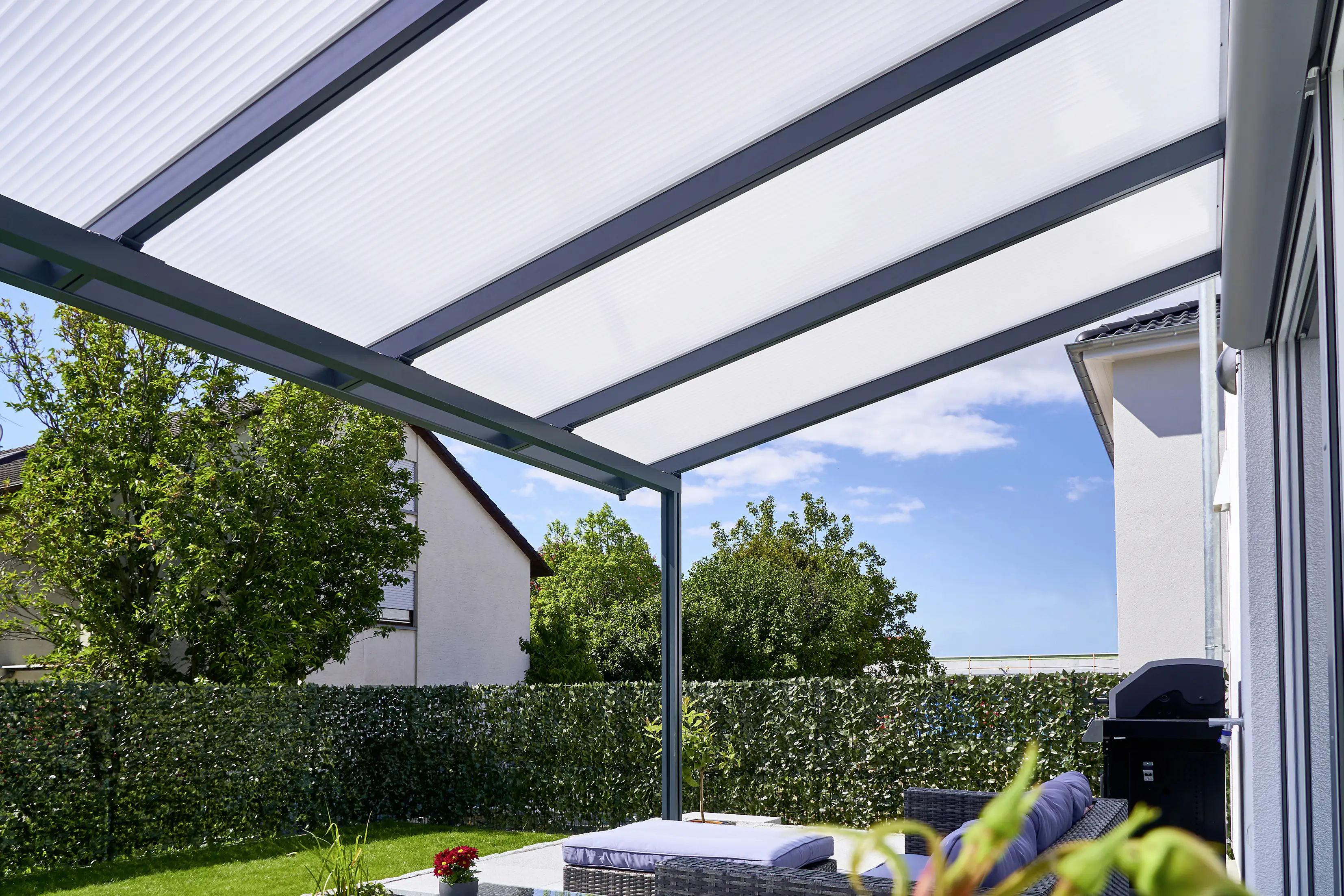 Gutta Premium Terrassendach 410,2 x 306 cm anthrazit Klima blue 16 mm