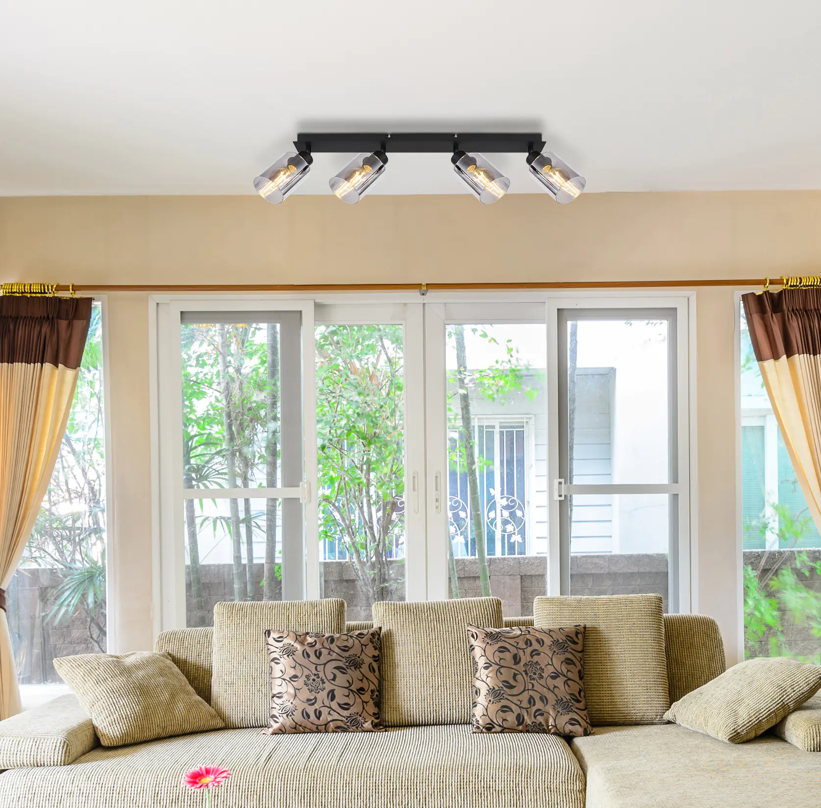 Globo 4er Spot Hadera schwarz 67 x 9 cm 4 x E 27, max. 15 W, dimmbar Globo 4er Spot Hadera schwarz 67 x 9 cm 4 x E 27, max. 15 W, dimmbar