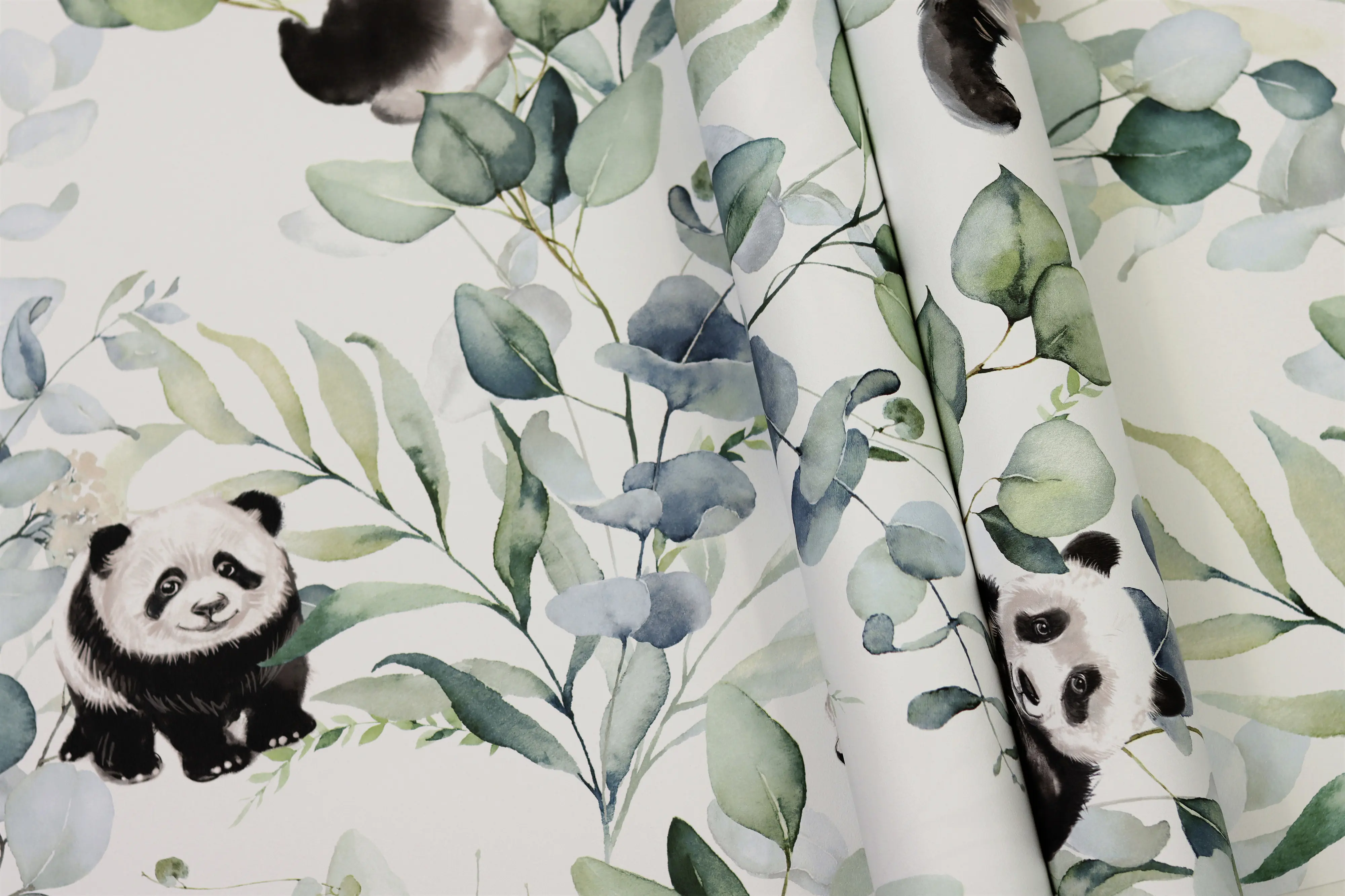 Rasch Vliestapete 301144, Kids World, Pandas, 10,05 x 0,53 m