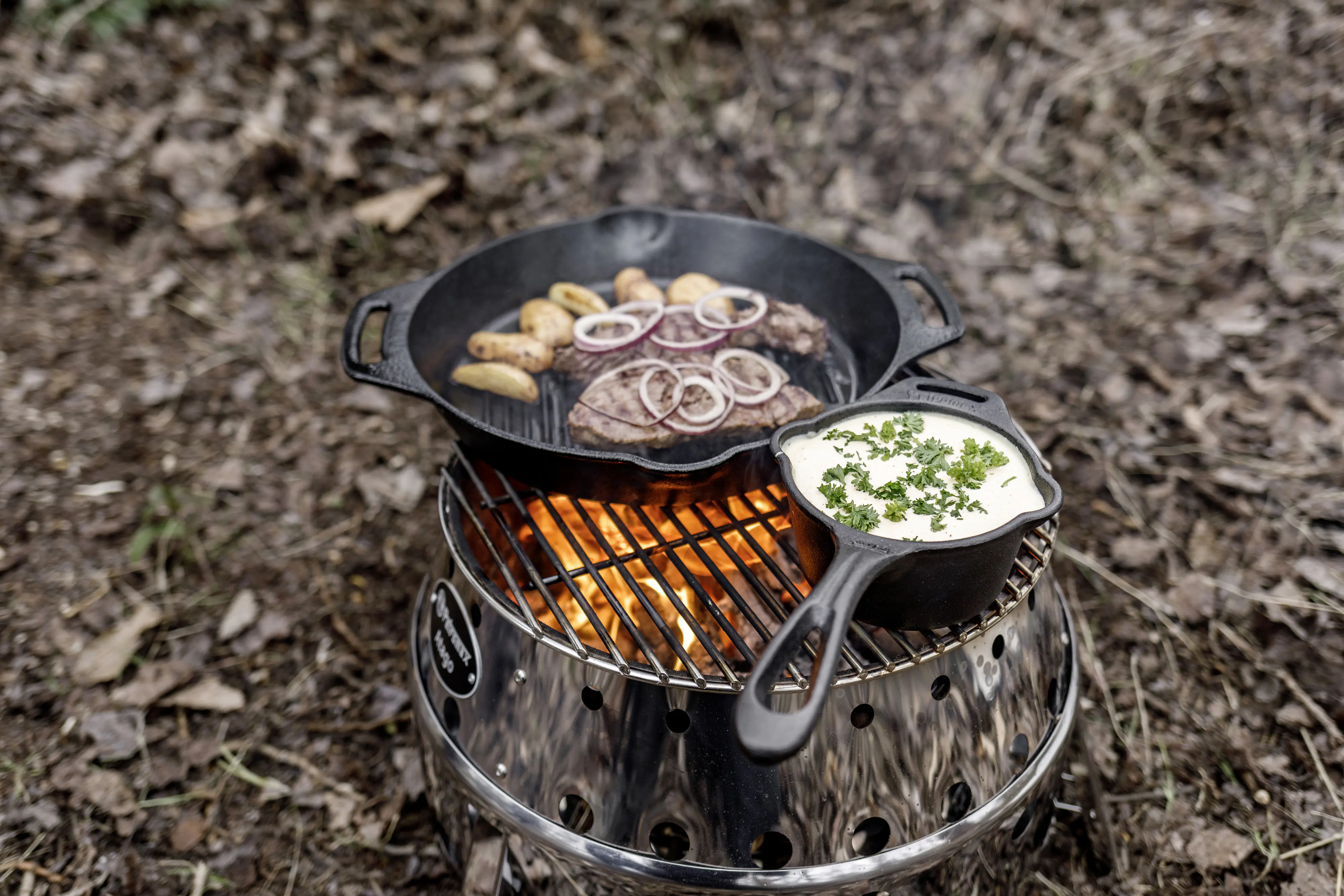 Petromax Grillpfanne Gusseisen Ø 35 cm mit zwei Henkeln