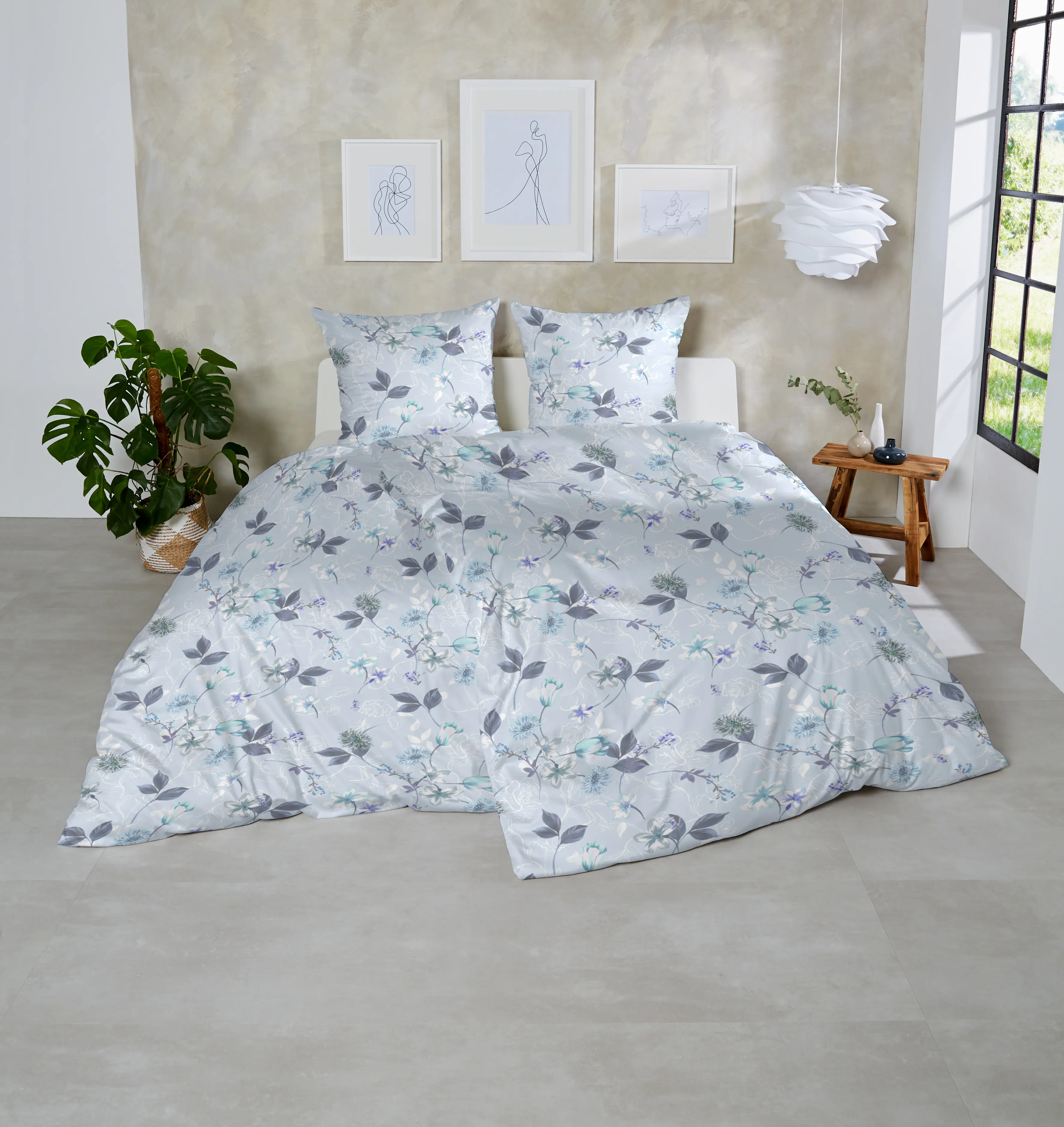 Mikrofaser Bettwäsche Blumen 135 x 200 cm blau