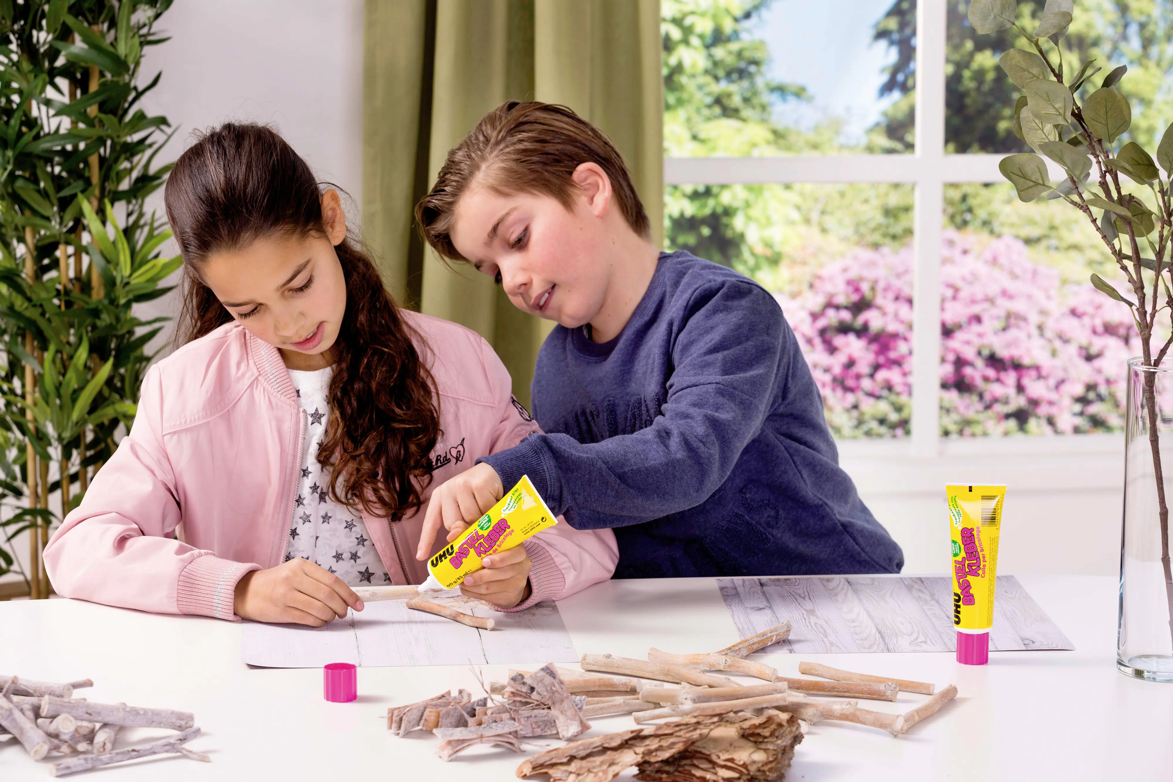 UHU Bastelkleber 90 g UHU Bastelkleber 90 g