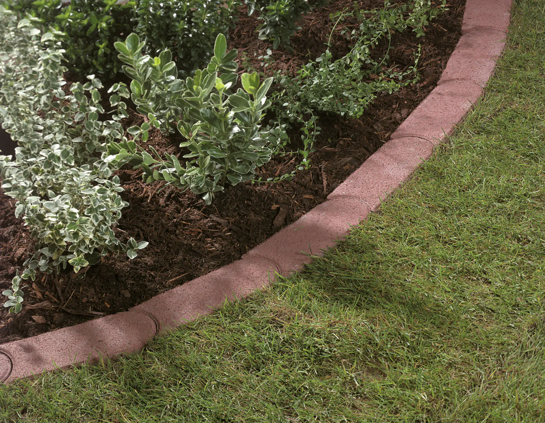 Kann Rasenkante Mini 24 x 10 x 4,5 cm rot Kann Rasenkante Mini 24 x 10 x 4,5 cm rot