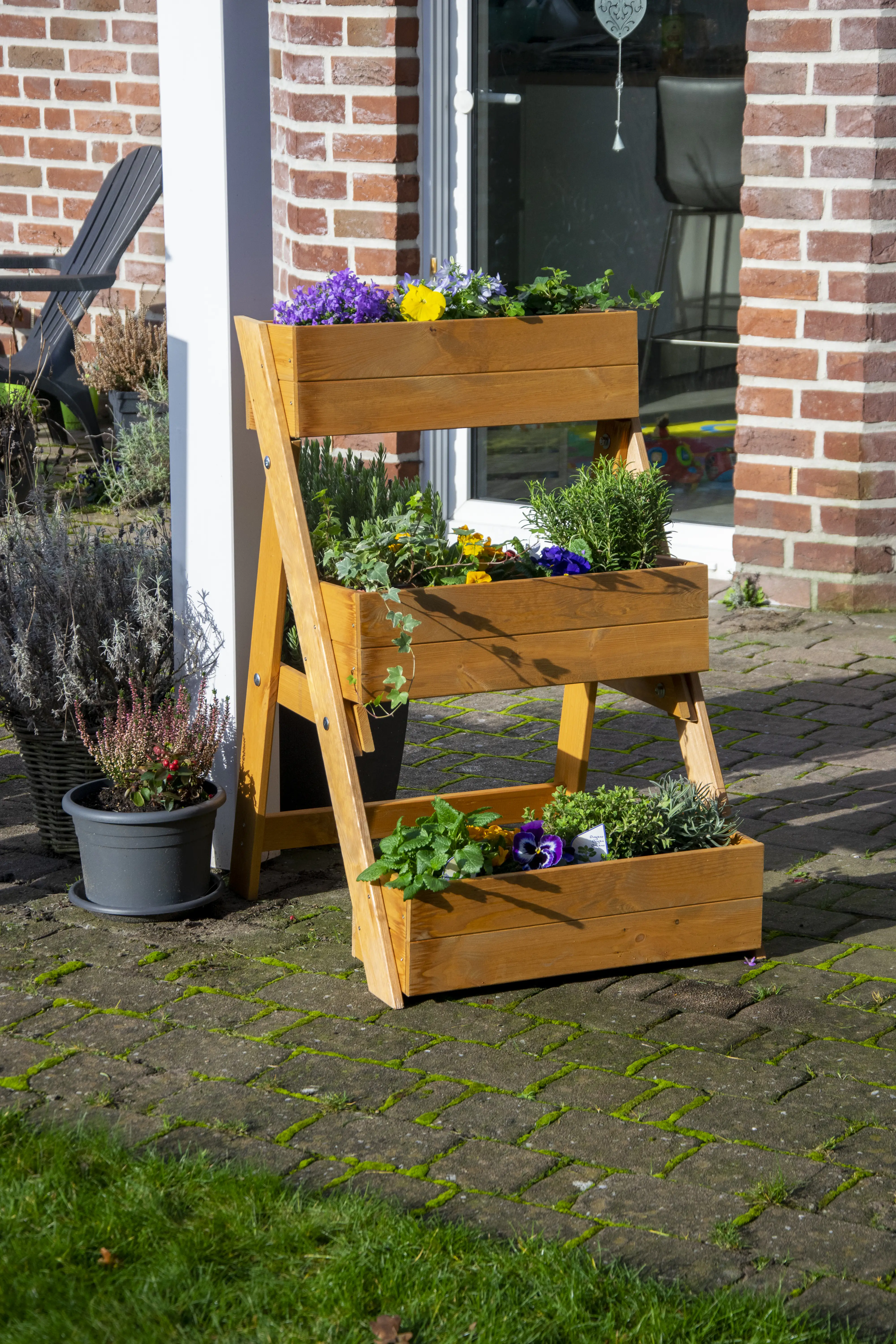 Dobar Dreistufige Pflanztreppe braun ca. 60x70x90 cm