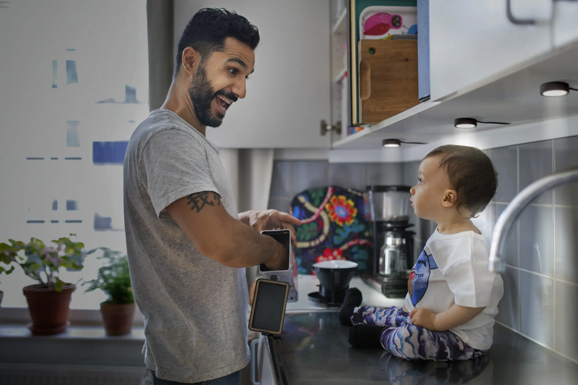 Osram LED Unterbauleuchte Undercabinet Spot Puck 6,5 cm 3 x 3W schwarz Osram LED Unterbauleuchte Undercabinet Spot Puck 6,5 cm 3 x 3W schwarz