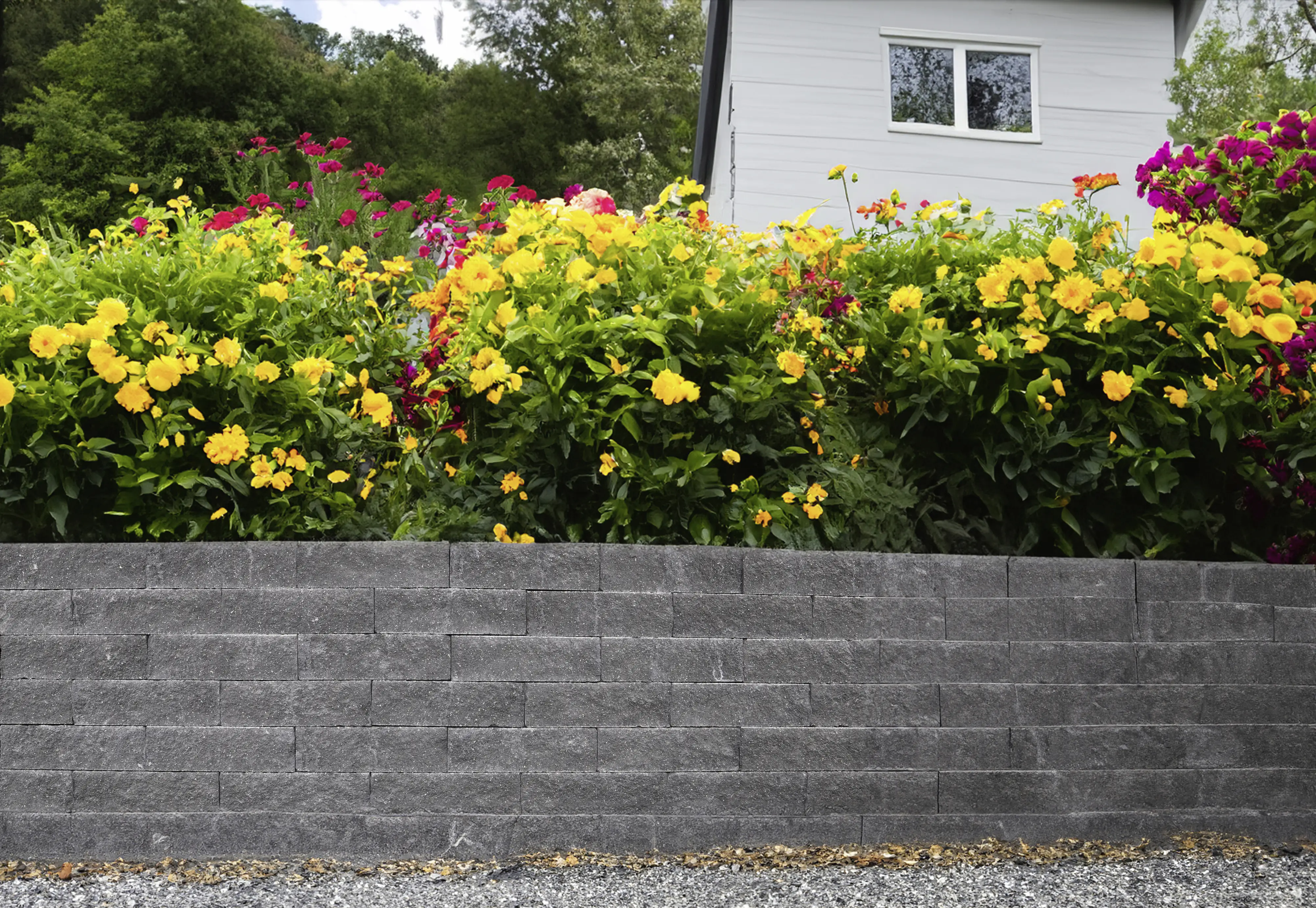 EHL Mauerstein Anzio Light Halbstein 25 x 18 x 15 cm basalt-anthrazit