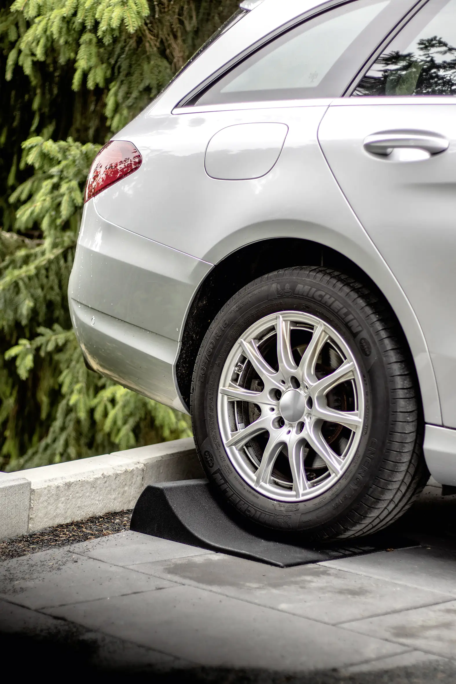 Radstopp 500 x 500 x 120 mm, schwarz