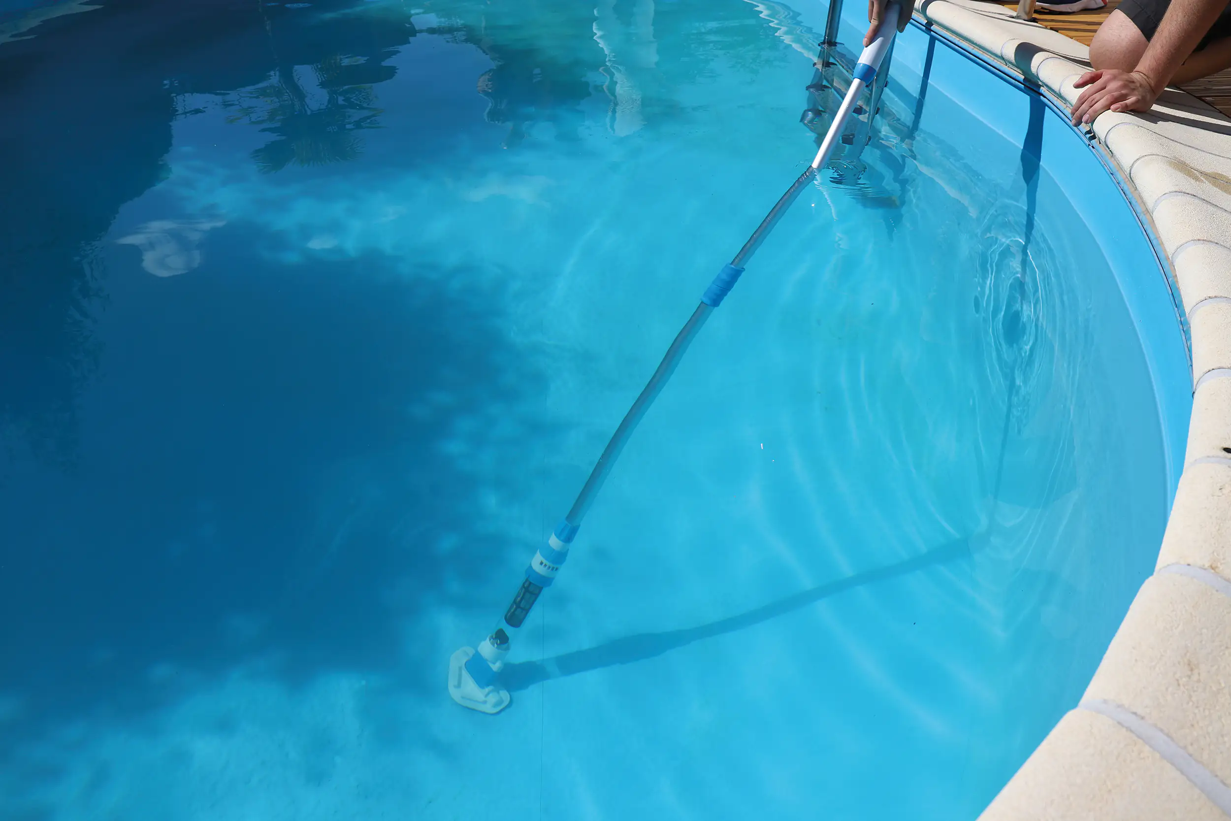 T.I.P. Akku-Poolsauger Sweep 2000