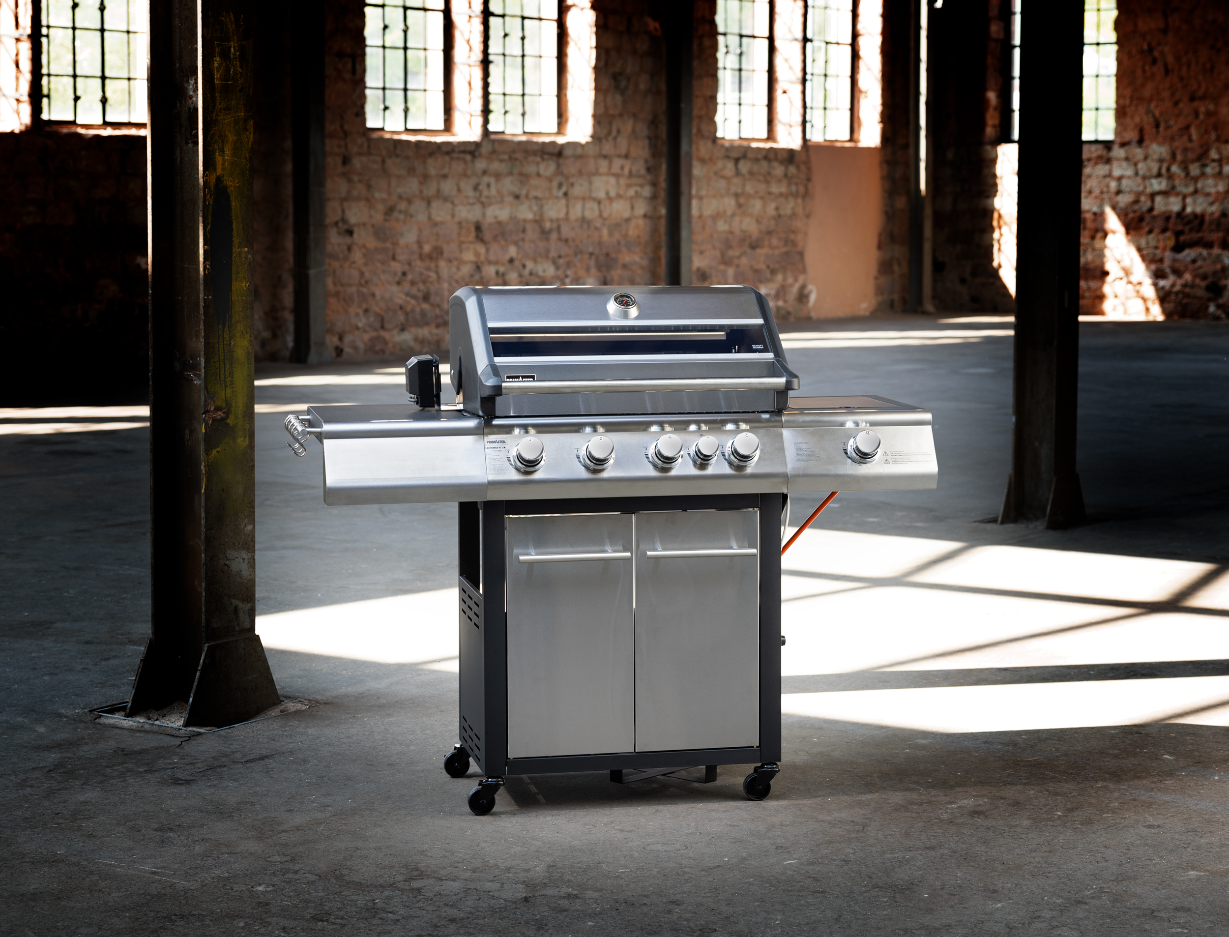 Primaster Gasgrill California 411 M 4-Brenner Grillfläche: 70 x 40,5 cm Primaster Gasgrill California 411 M 4-Brenner Grillfläche: 70 x 40,5 cm
