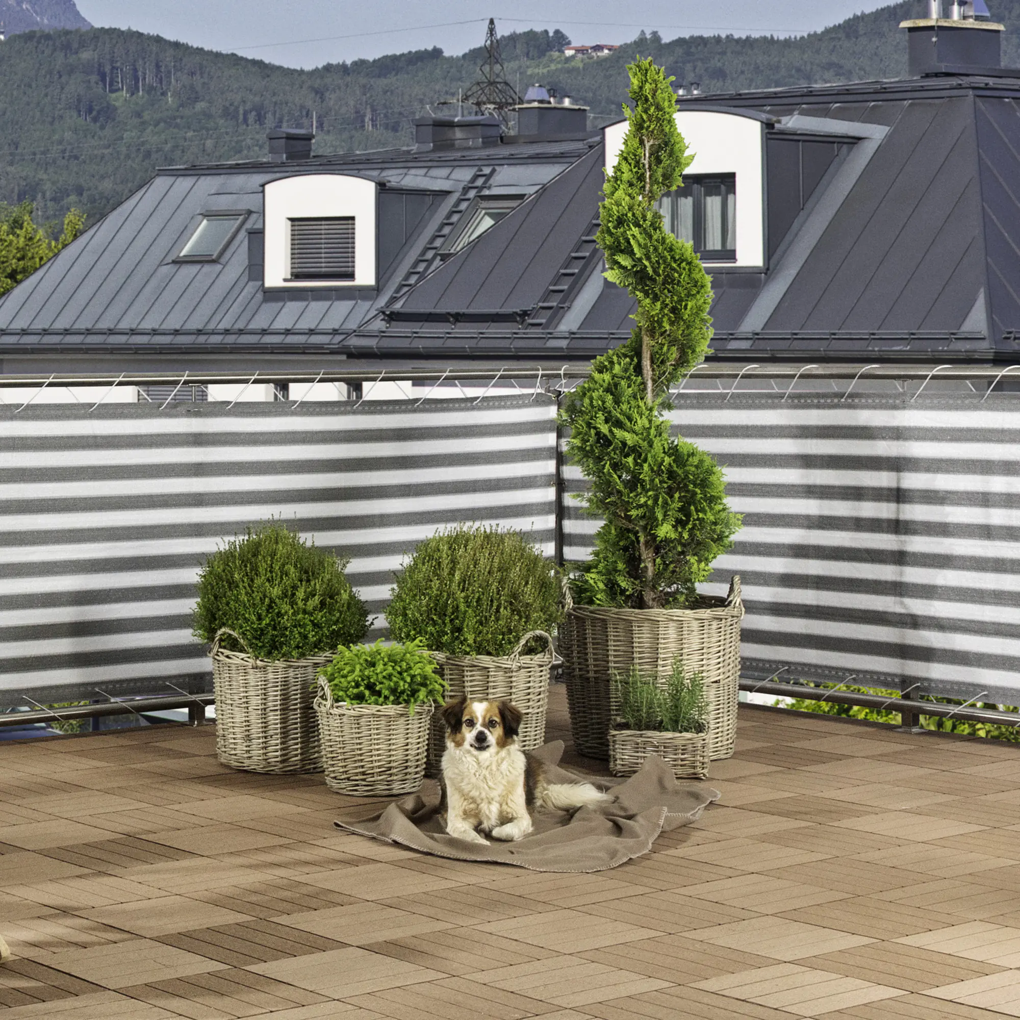 Windhager Balkonsichtschutz Sylt 0,9 x 5 m grau/weiß Windhager Balkonsichtschutz Sylt 0,9 x 5 m grau/weiß