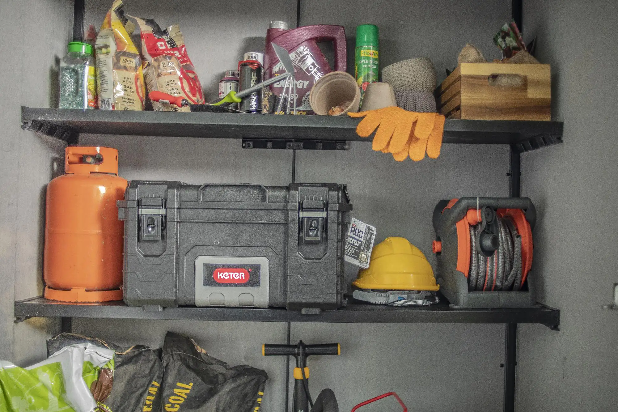 Keter Aufbewahrungsschrank High Store+ 140 x 73,6 x 170 cm Keter Aufbewahrungsschrank High Store+ 140 x 73,6 x 170 cm