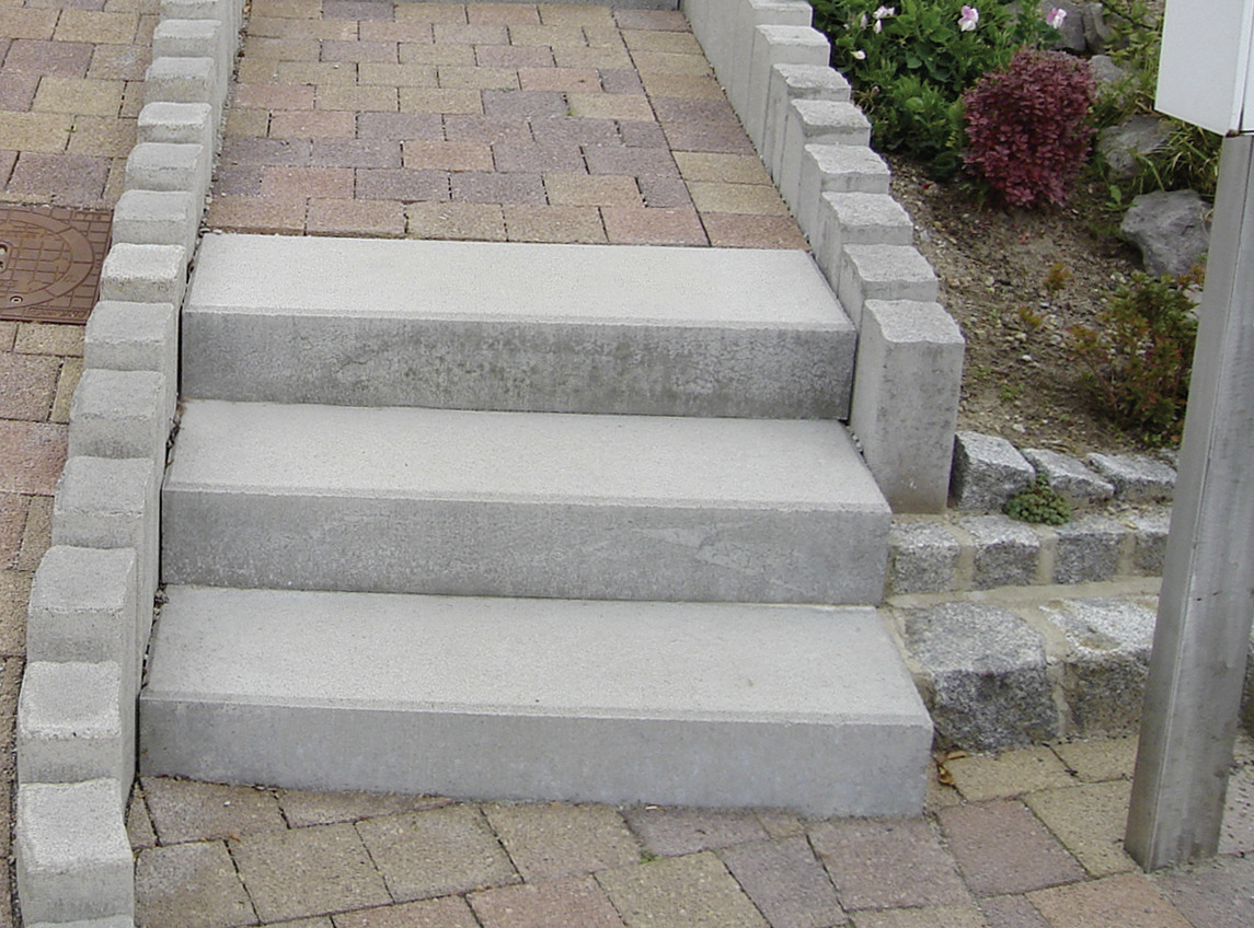 EHL Blockstufe glatt 100 x 35 x 15 cm grau