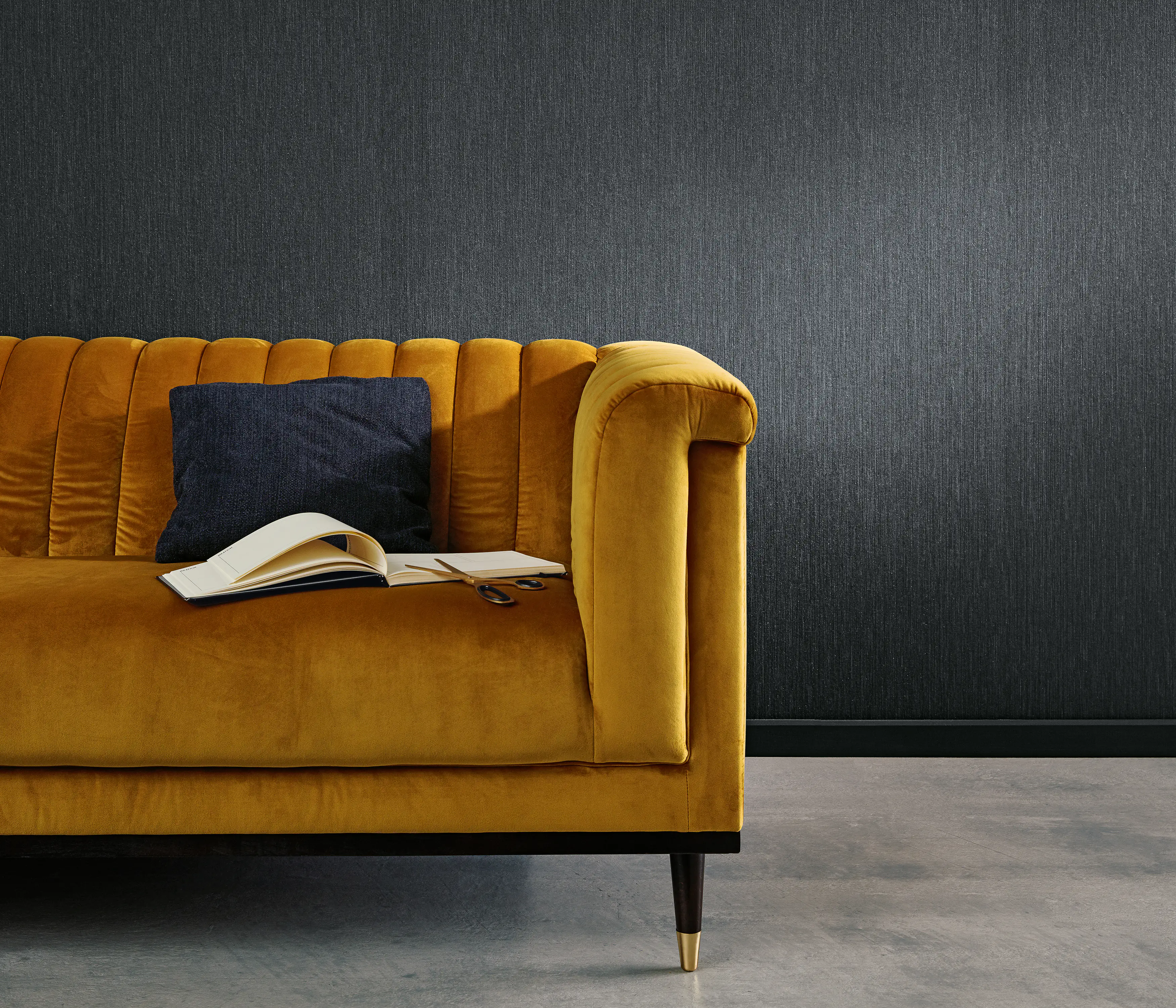 4002790201090_2 Guido Maria Kretschmer Vliestapete 10004-15 Fashion For Walls uni schwarz 10,05 x 0,53 m