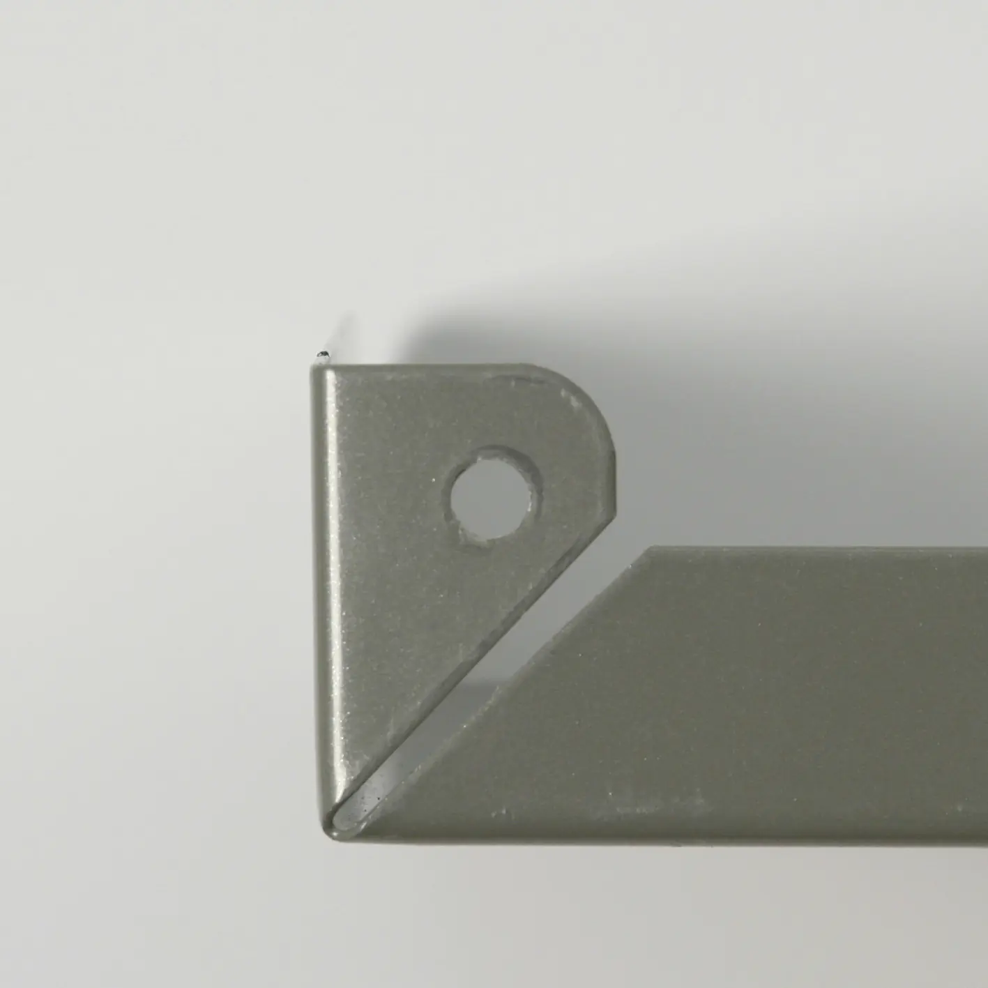 Allit Wandablagebord StorePlus Flex M 58 silbergrau Stahlblech Allit Wandablagebord StorePlus Flex M 58 silbergrau Stahlblech