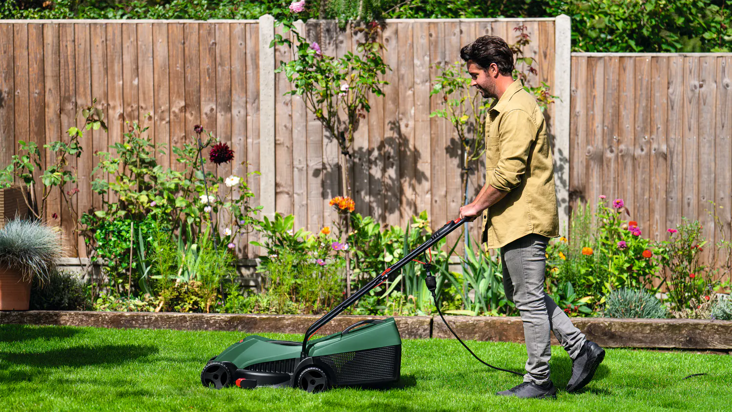 Bosch Rasenmäher EasyRotak 32 cm Schnittbreite Bosch Rasenmäher EasyRotak 32 cm Schnittbreite