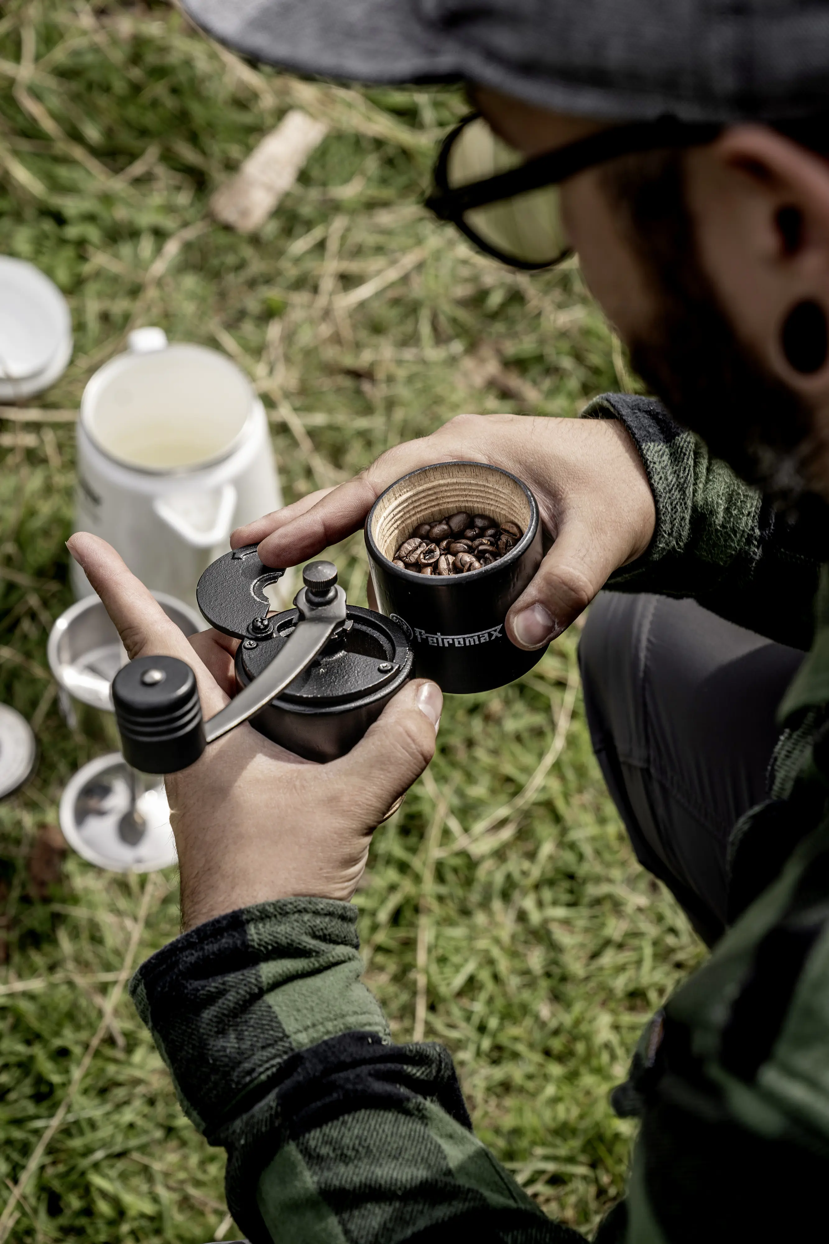 Petromax Handkaffeemühle Gusseisen schwarz