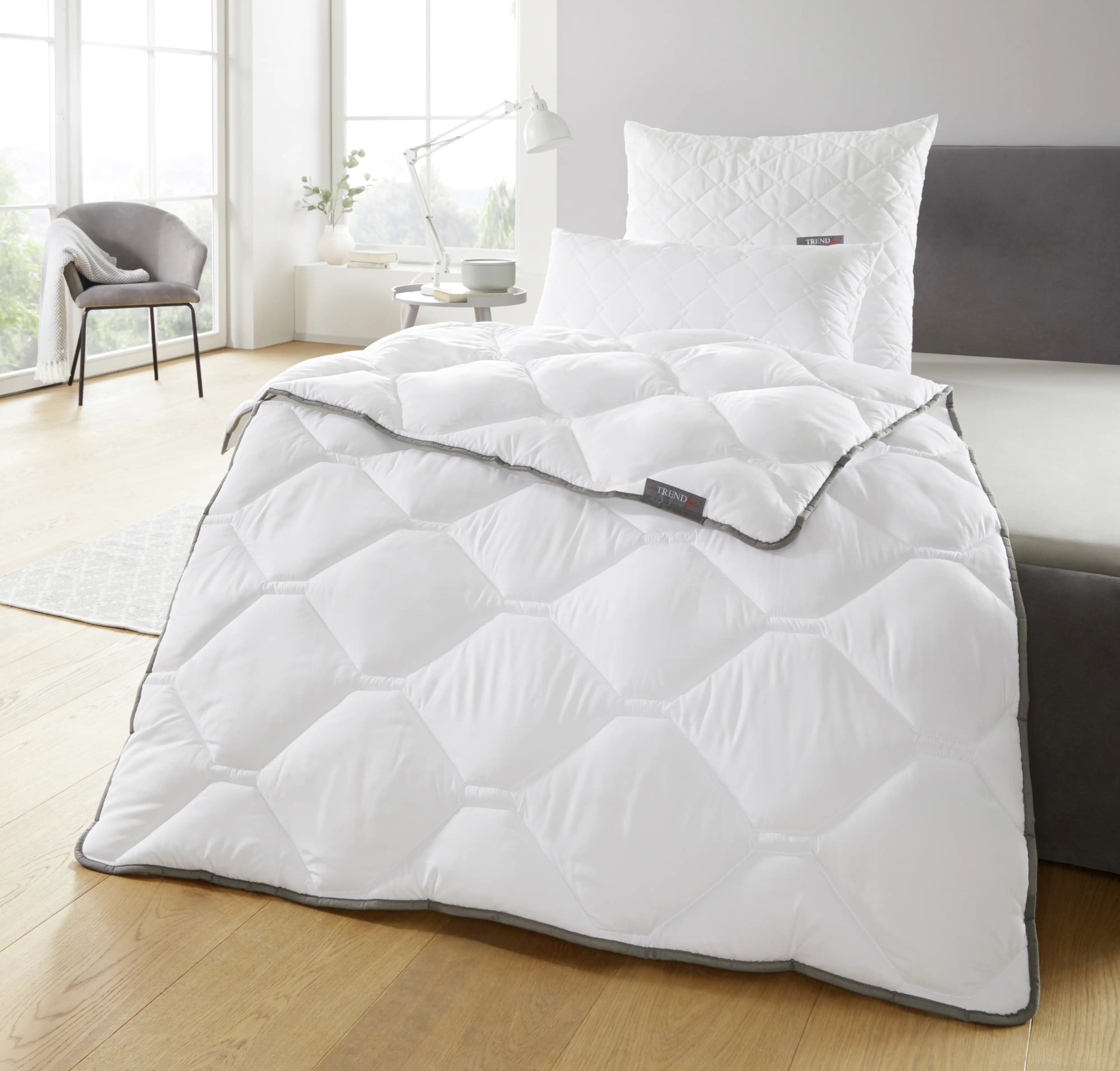 Badenia Trendline Steppbett Micro Mono weiß, 135 x 200 cm