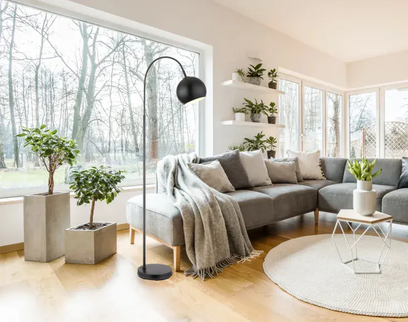 Globo Stehleuchte Benno 150 cm schwarz