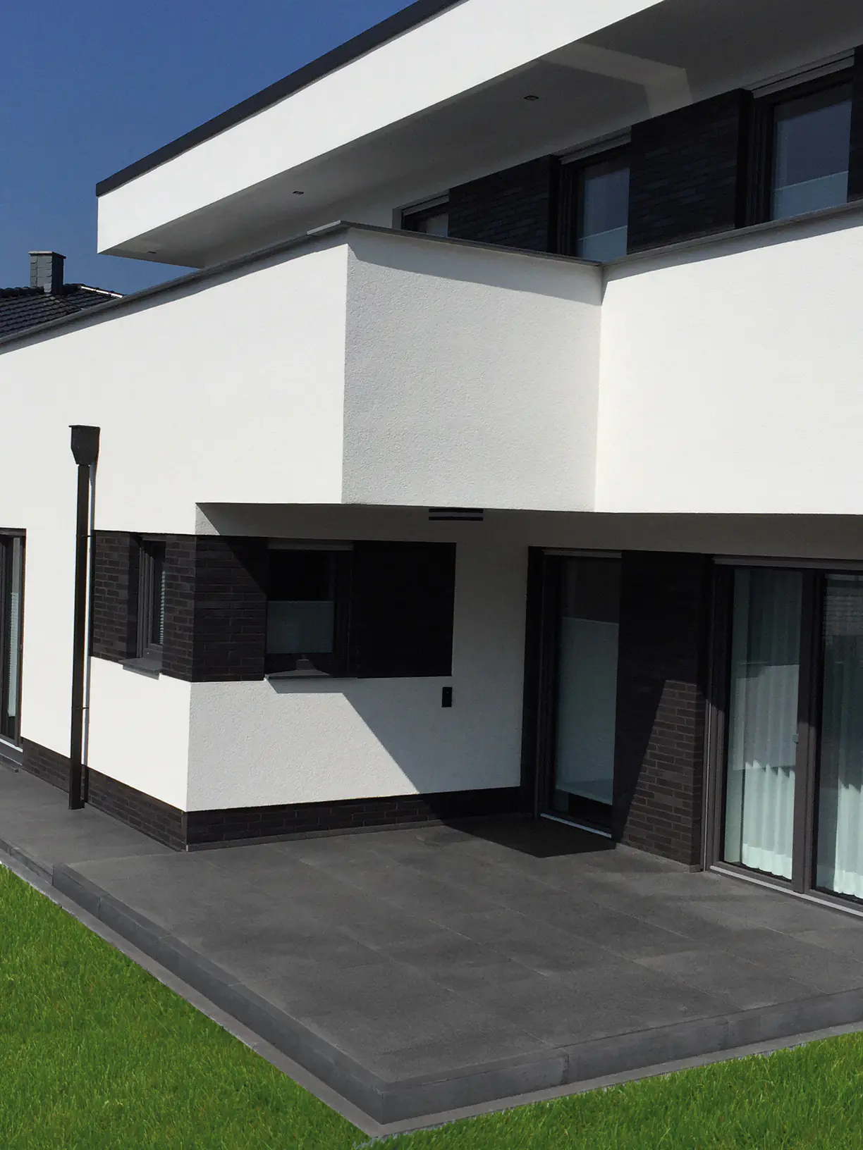 Terrassenplatte Feinsteinzeug Manhatten 60 x 90 x 2 cm schwarz