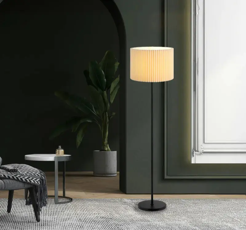 Globo Stehleuchte Page 152 cm schwarz matt