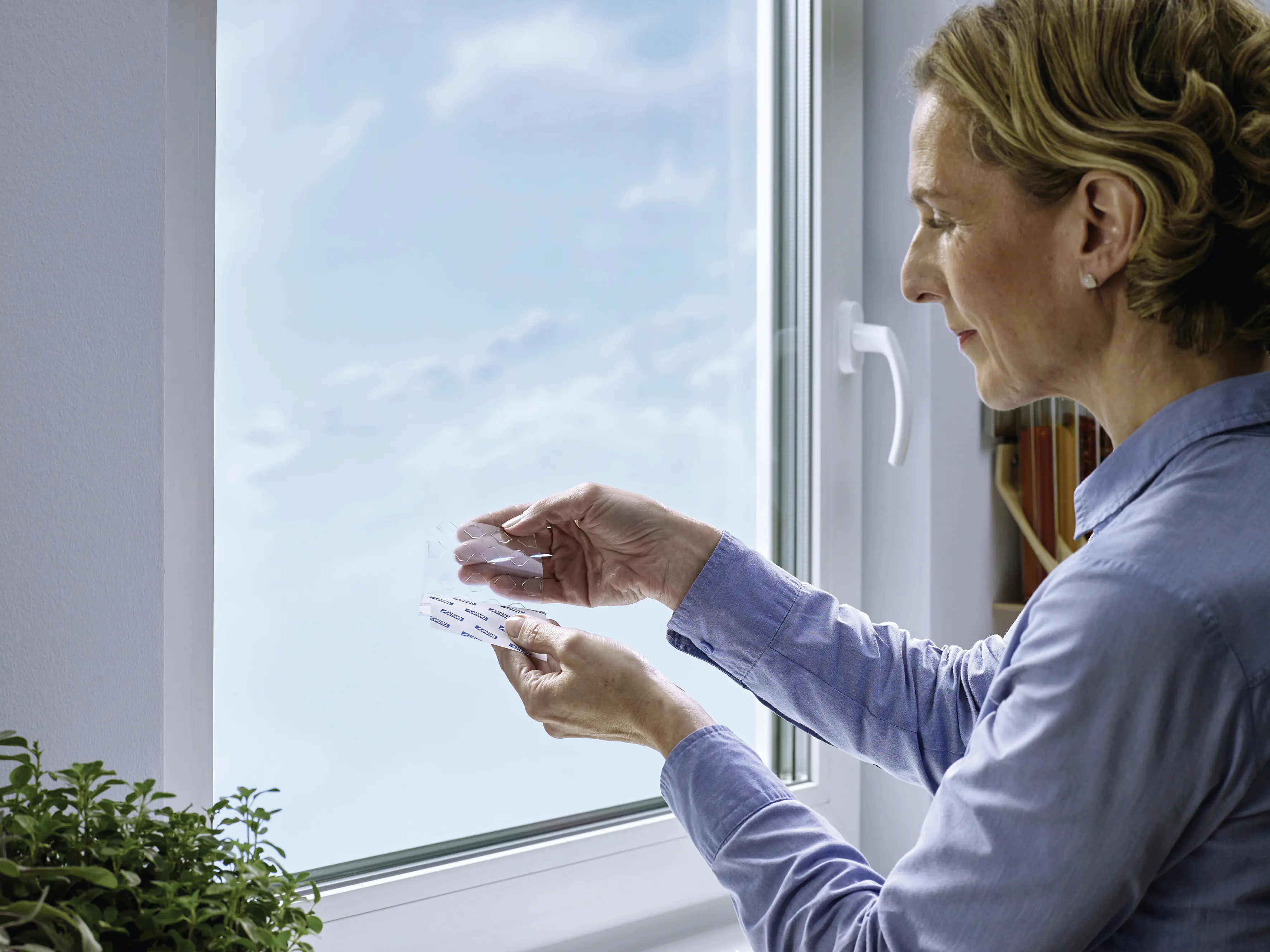 tesa Klebepads doppelseitig, transparent, 60 Stück