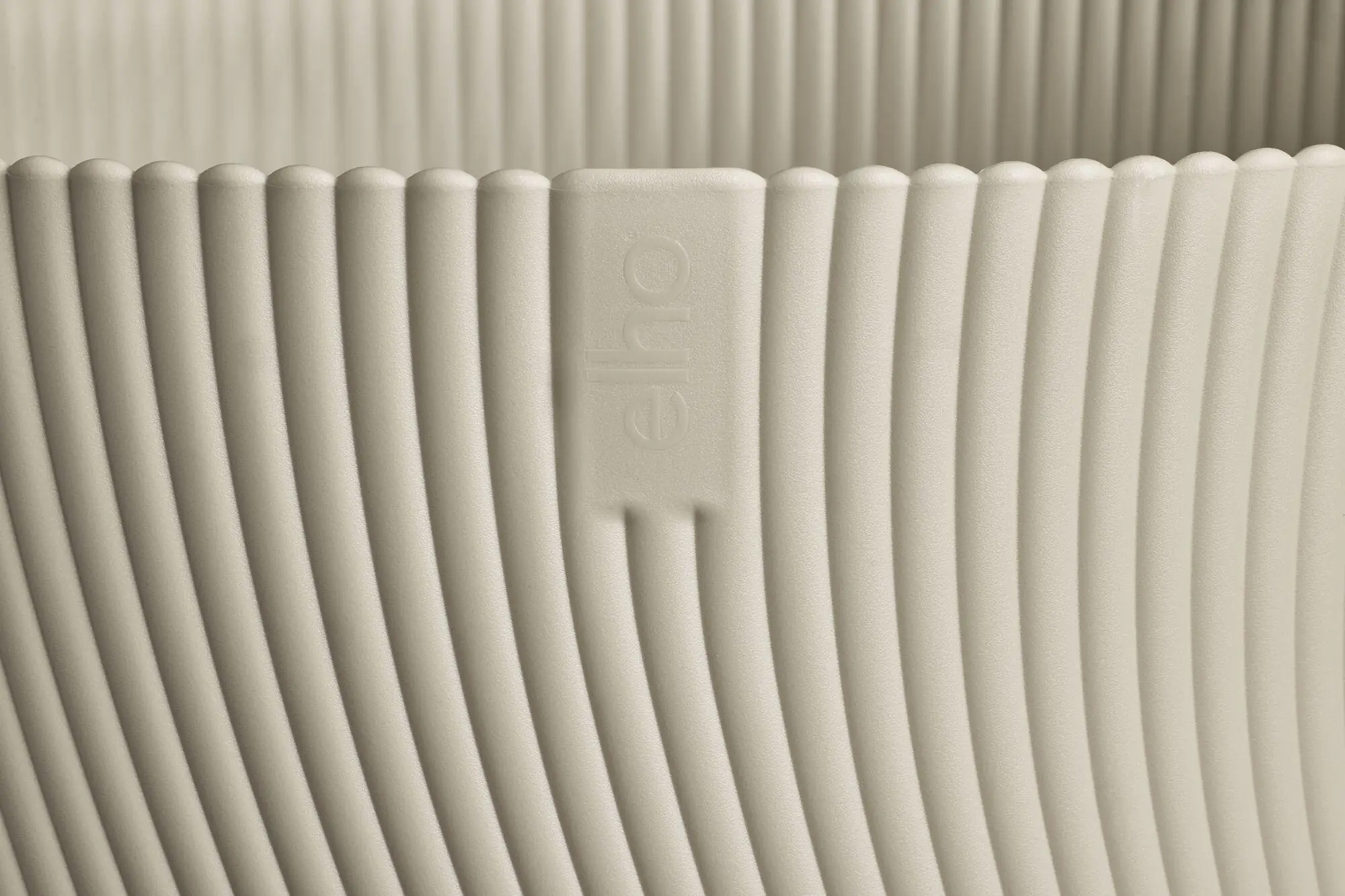 Elho Übertopf Sereh Kunststoff Ø 25 x 21 cm pfilz beige