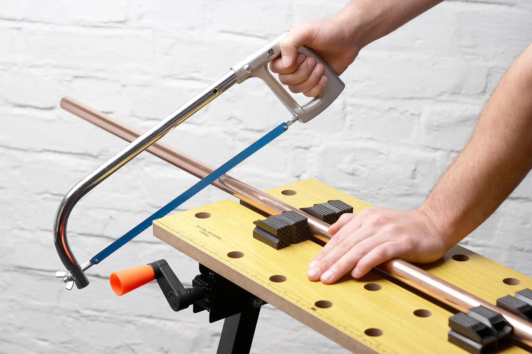 TrendLine Werk-Spanntisch klappbar 60,5 x 64 x 78 cm max. 100 kg