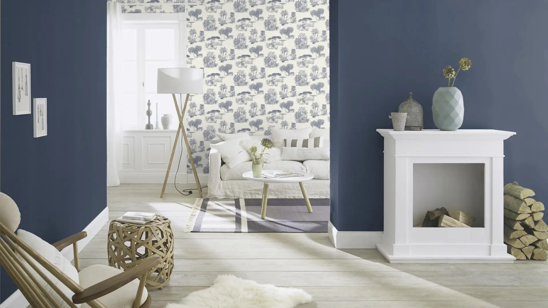Rasch Vliestapete 555950 Blau-Indigo Uni 10,05 m x 0,53 m Rasch Vliestapete 555950 Blau-Indigo Uni 10,05 m x 0,53 m