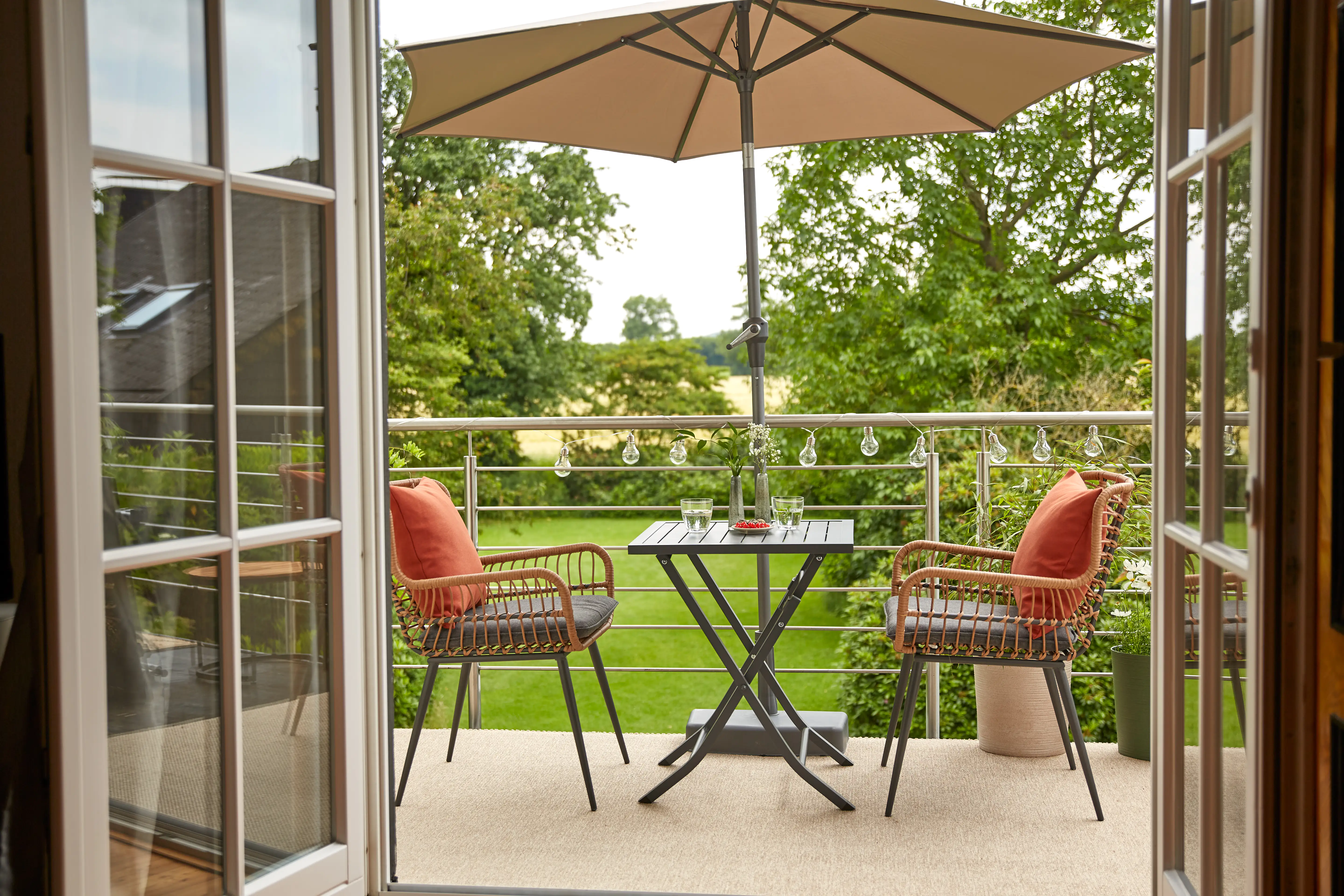 Siena Garden Mittelstockschirm Avio taupe Ø 250 cm