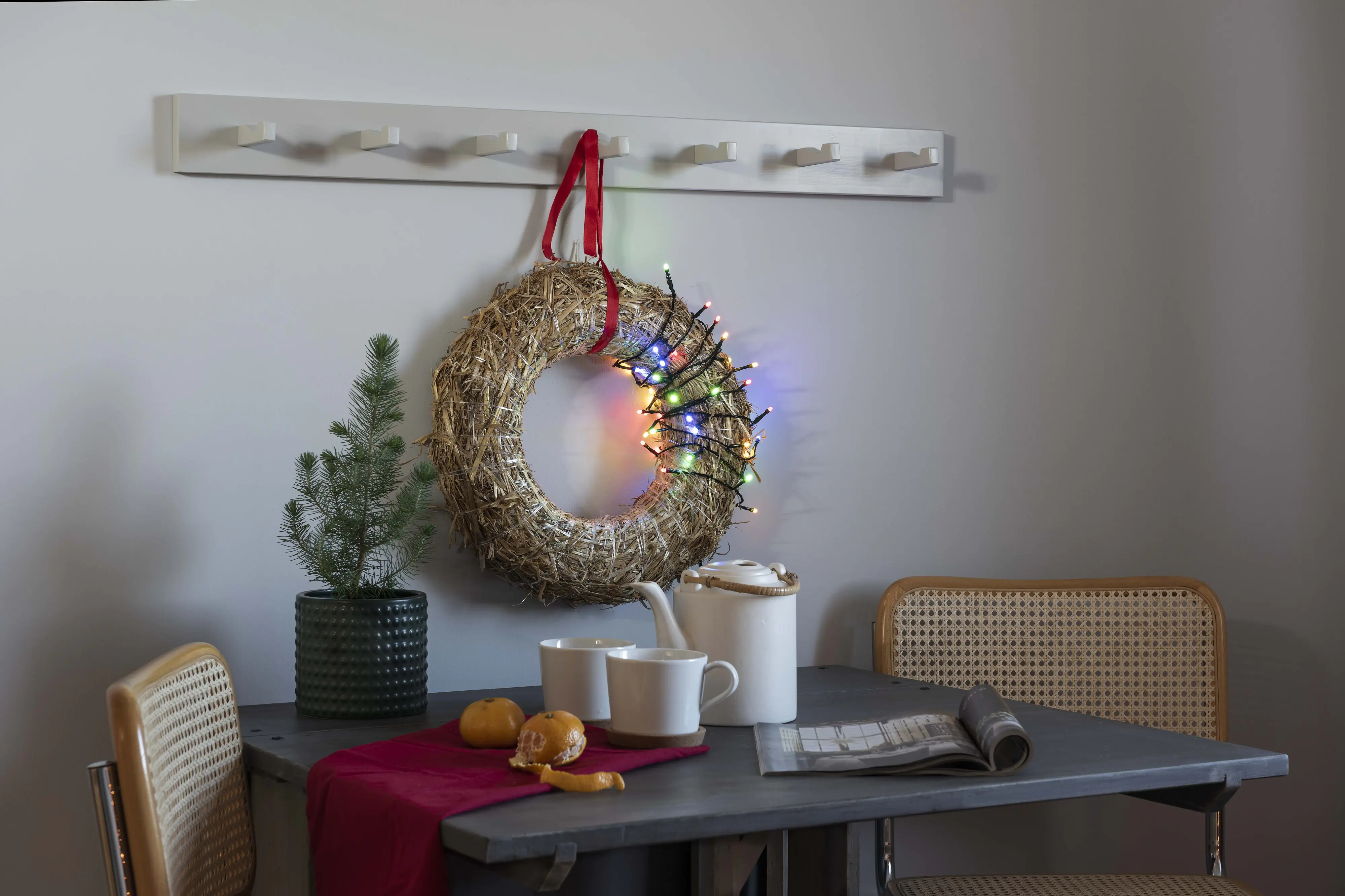 Konstsmide Micro LED Lichterkette gefrostet Innen 35 bunte Dioden 5,3 m Konstsmide Micro LED Lichterkette gefrostet Innen 35 bunte Dioden 5,3 m