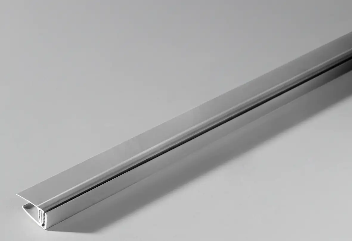 Abschlussleiste für Paneele 5-8 mm Stärkte 260 cm lang alufarben