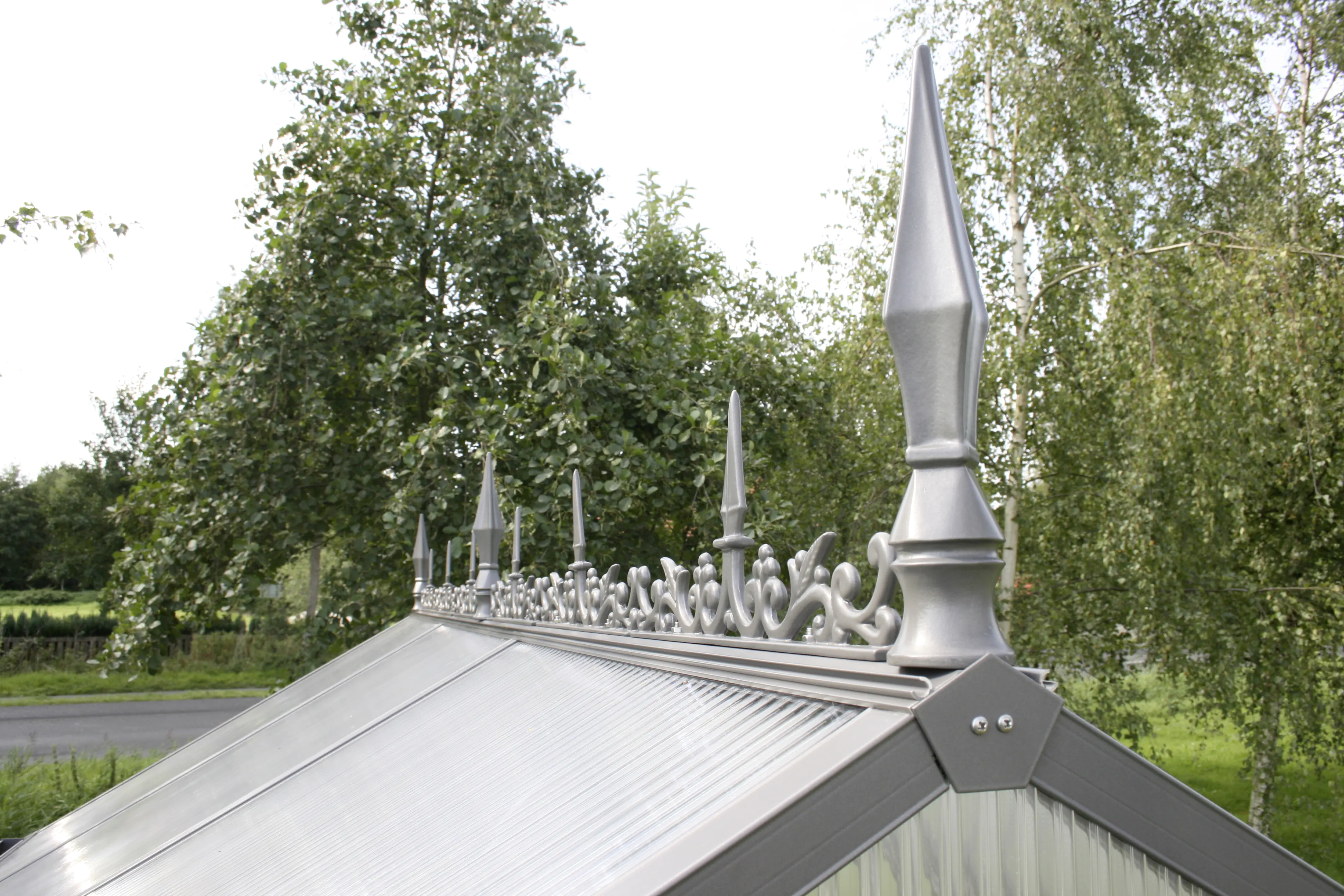 KGT Firstverzierung f. Gewächshaus Typ III pressblank KGT Firstverzierung f. Gewächshaus Typ III pressblank