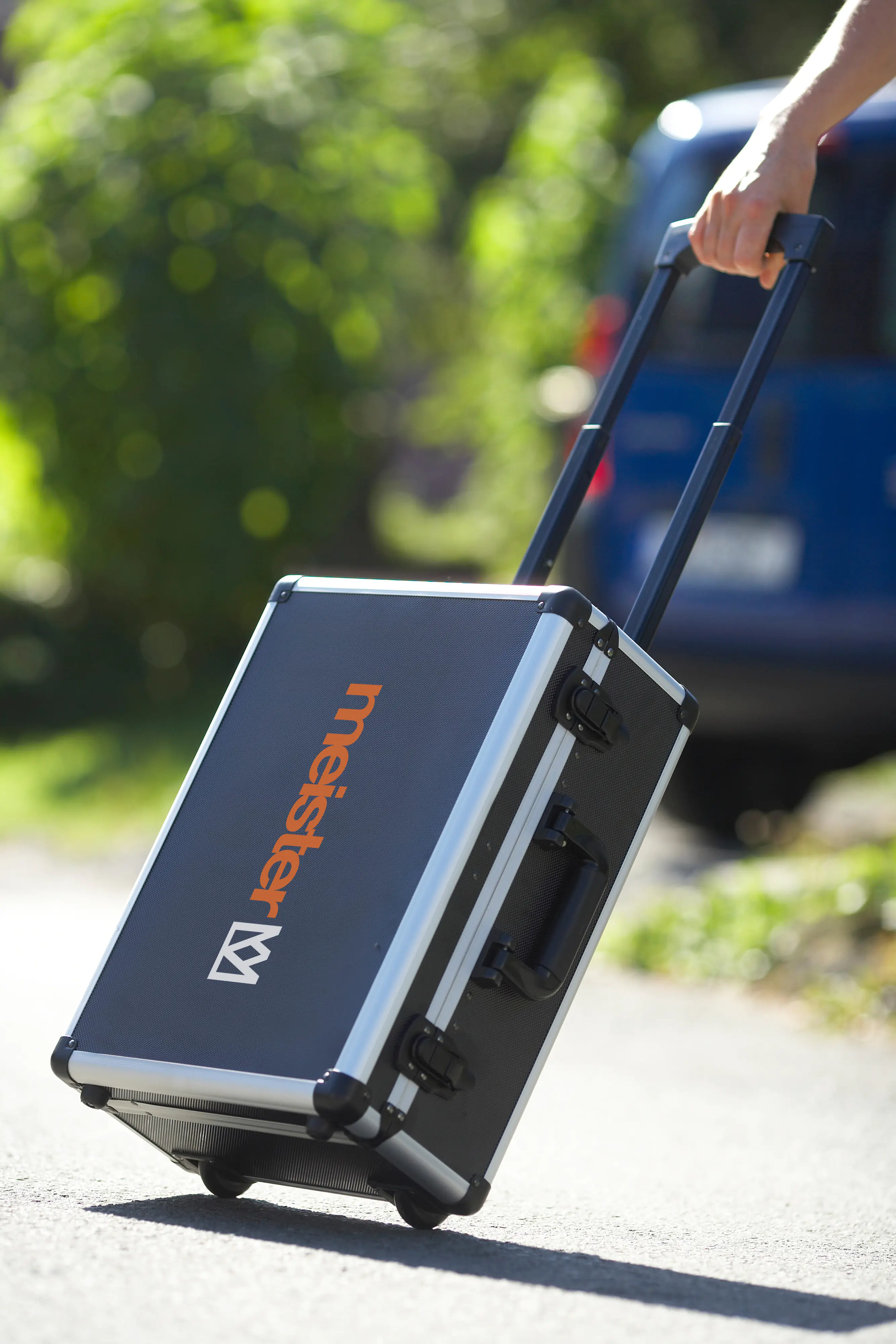 Meister Werkzeugkoffer-Trolley WK156 rollbar mit Teleskopgriff 156-teilig Meister Werkzeugkoffer-Trolley WK156 rollbar mit Teleskopgriff 156-teilig