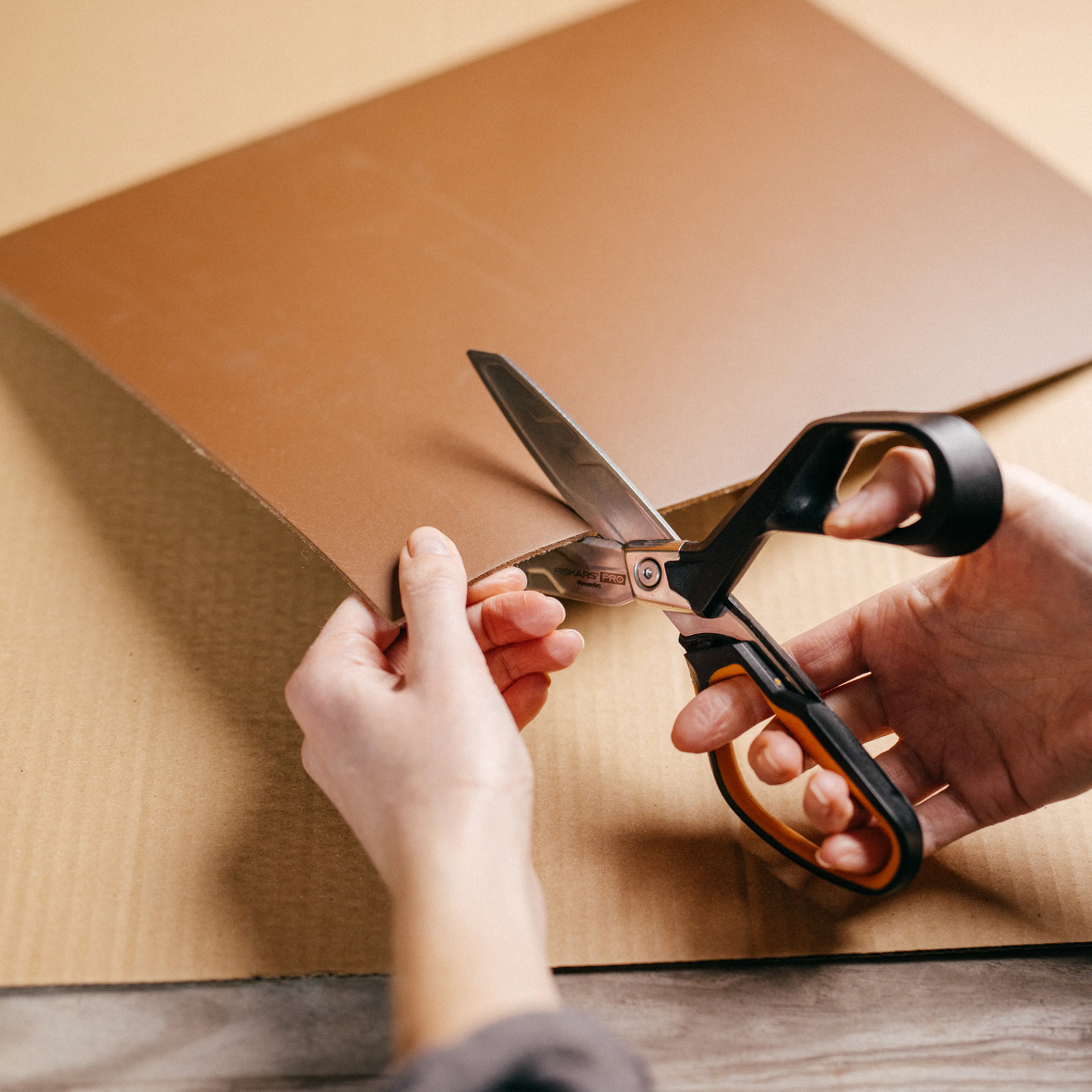 Fiskars Hochleistungsschere PowerArc 21 cm