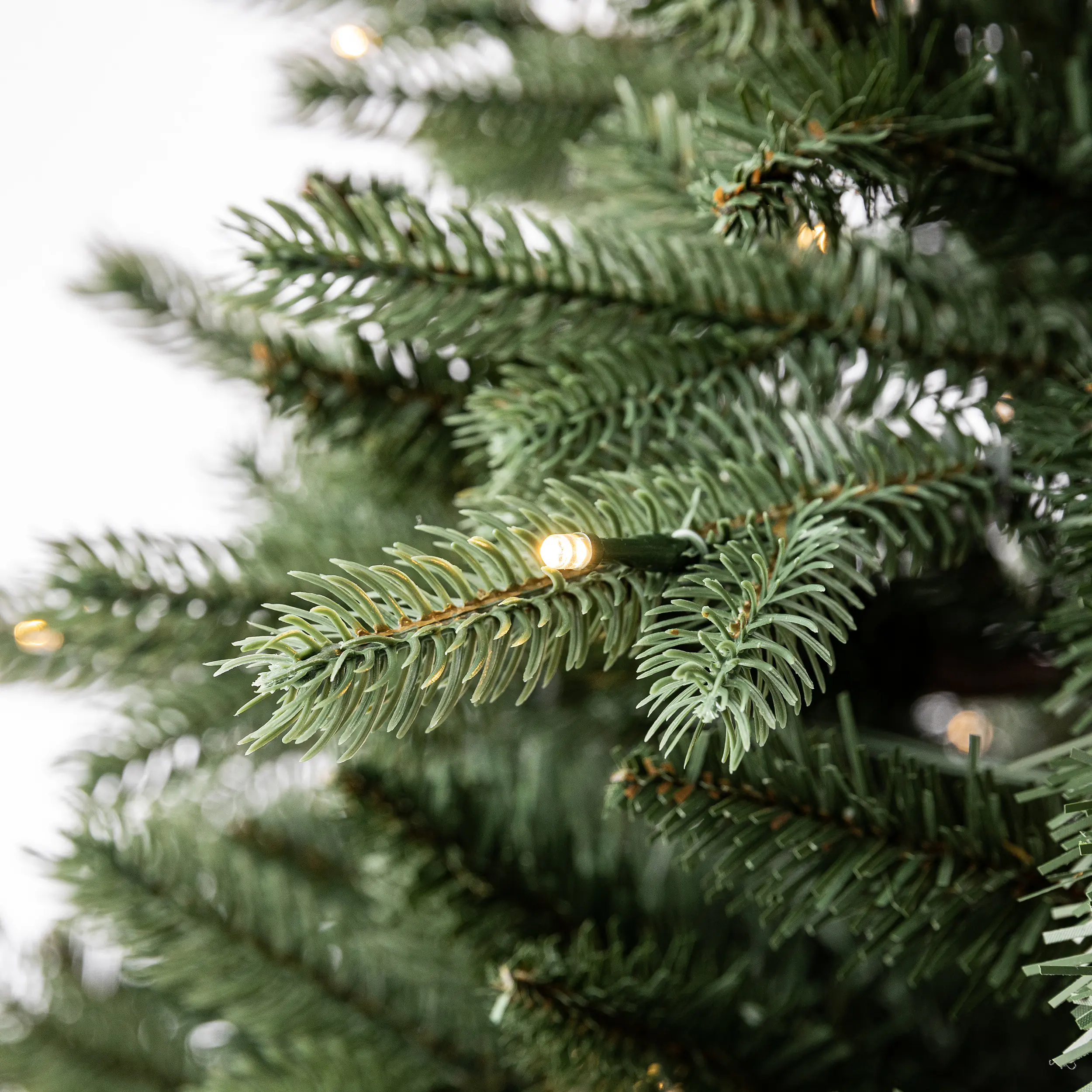 Primaster Weihnachtsbaum 1,5 m grün beleuchtet 200 Lichter warmweiß Primaster Weihnachtsbaum 1,5 m grün beleuchtet 200 Lichter warmweiß