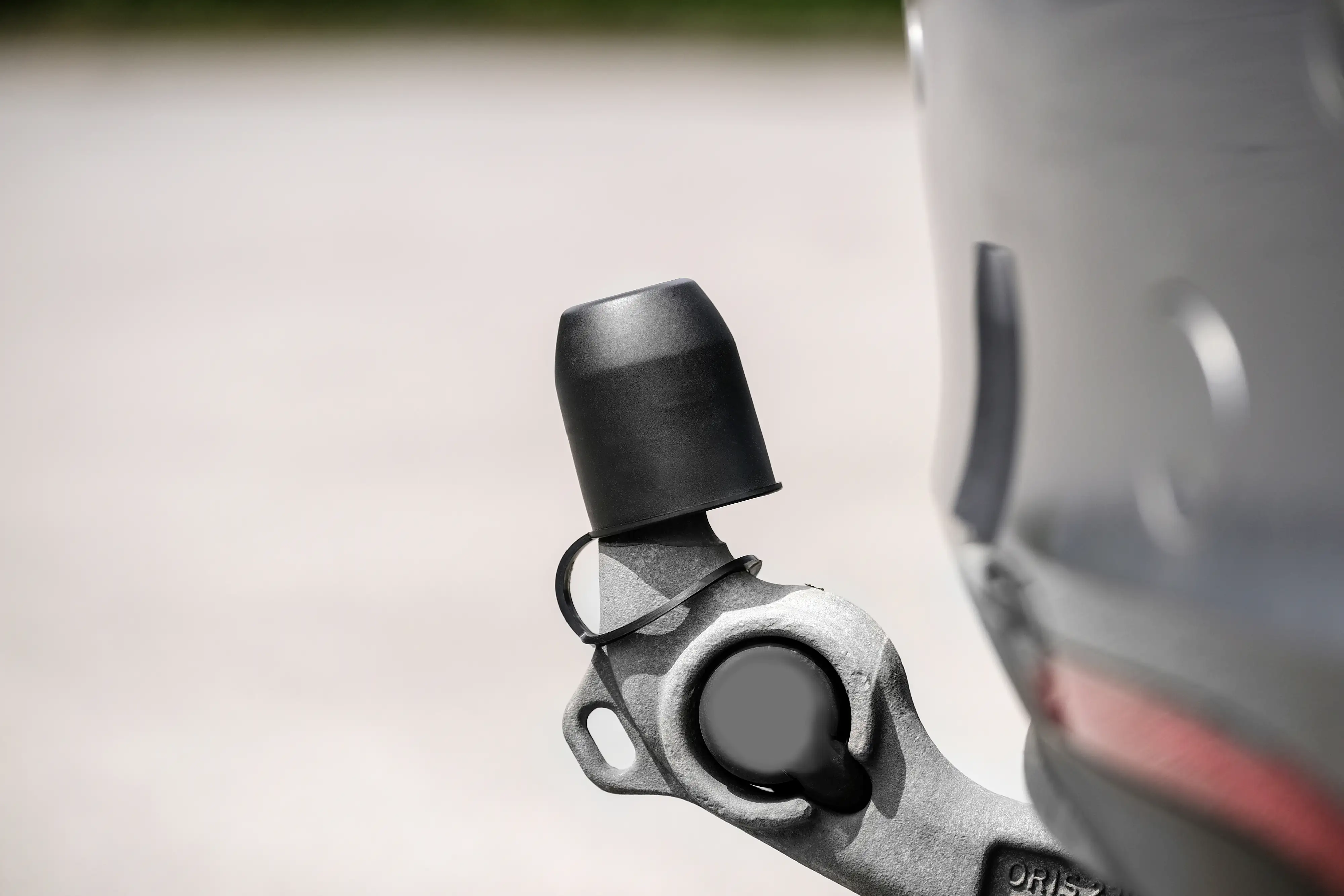 LAS Schutzkappe für Kupplungskugel mit Schlaufe schwarz