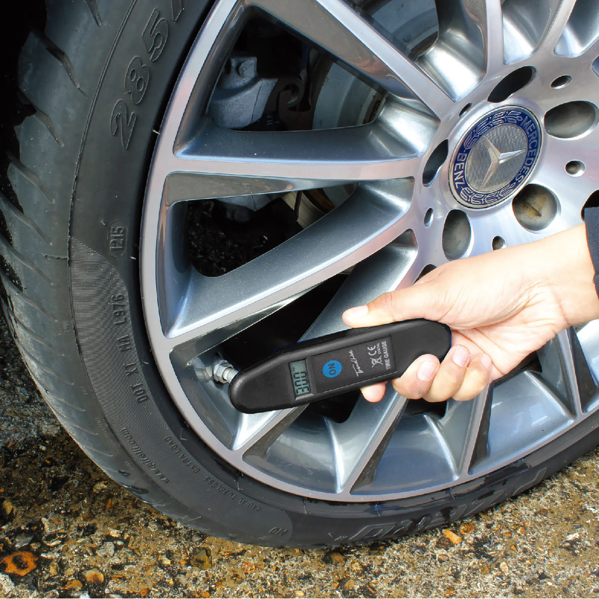 TrendLine Reifendruckprüfer digital