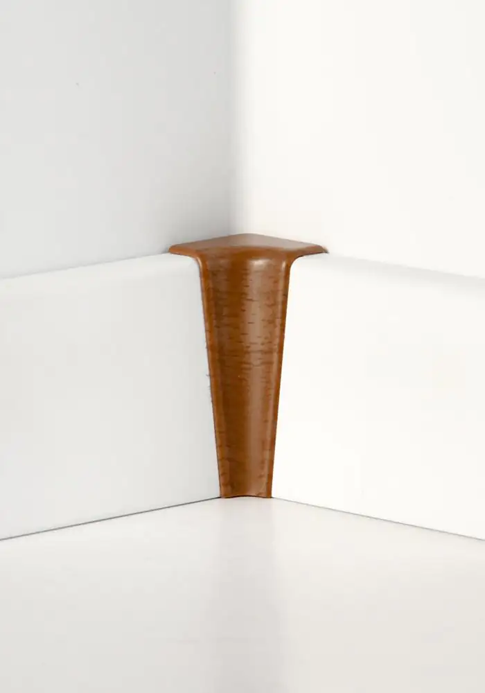 Classen Innenecke Plus für Laminatleiste 58 x 19 mm mocca Eiche Holzpore