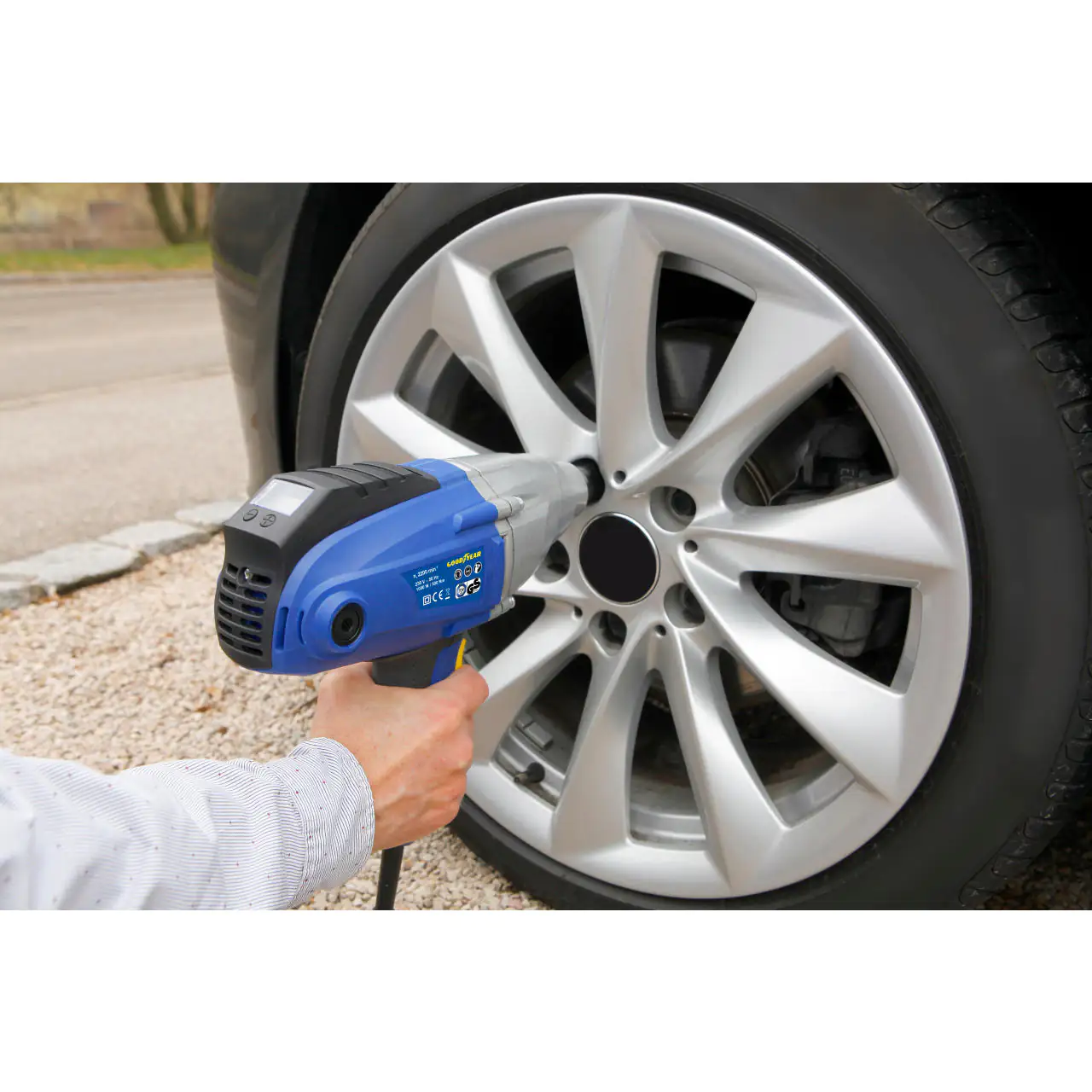 4008153755446_4 Goodyear Schlagschrauber digital im Koffer 1050W 230V 500Nm