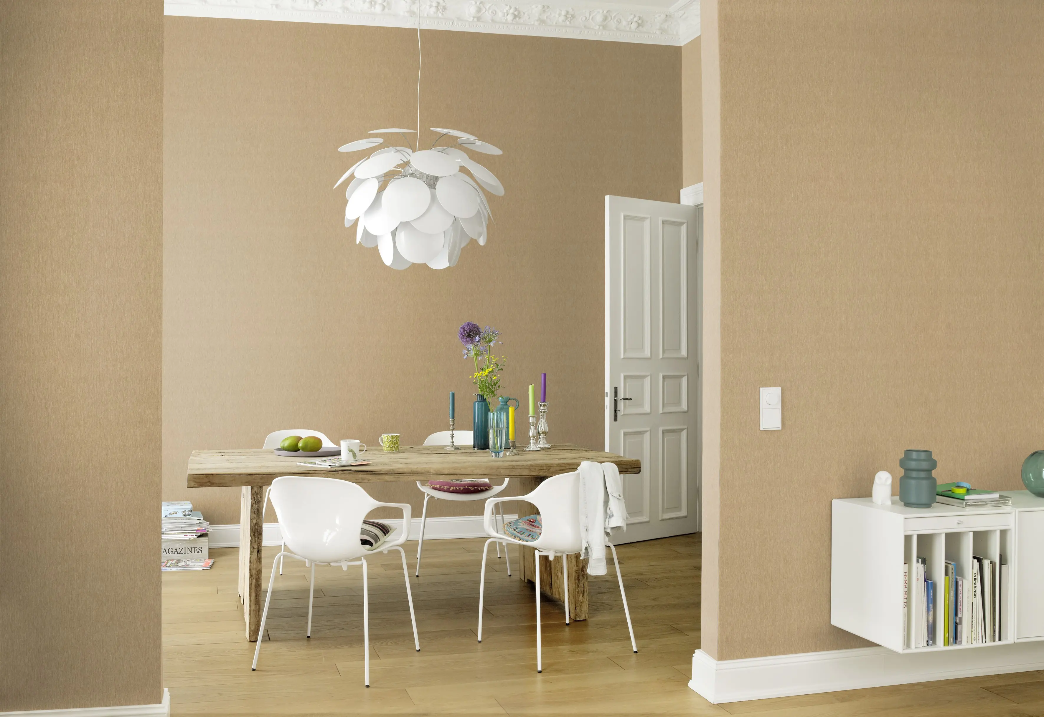 Rasch Vliestapete Uni Sky Lounge gold 10,05 x 0,53 m Rasch Vliestapete Uni Sky Lounge gold 10,05 x 0,53 m