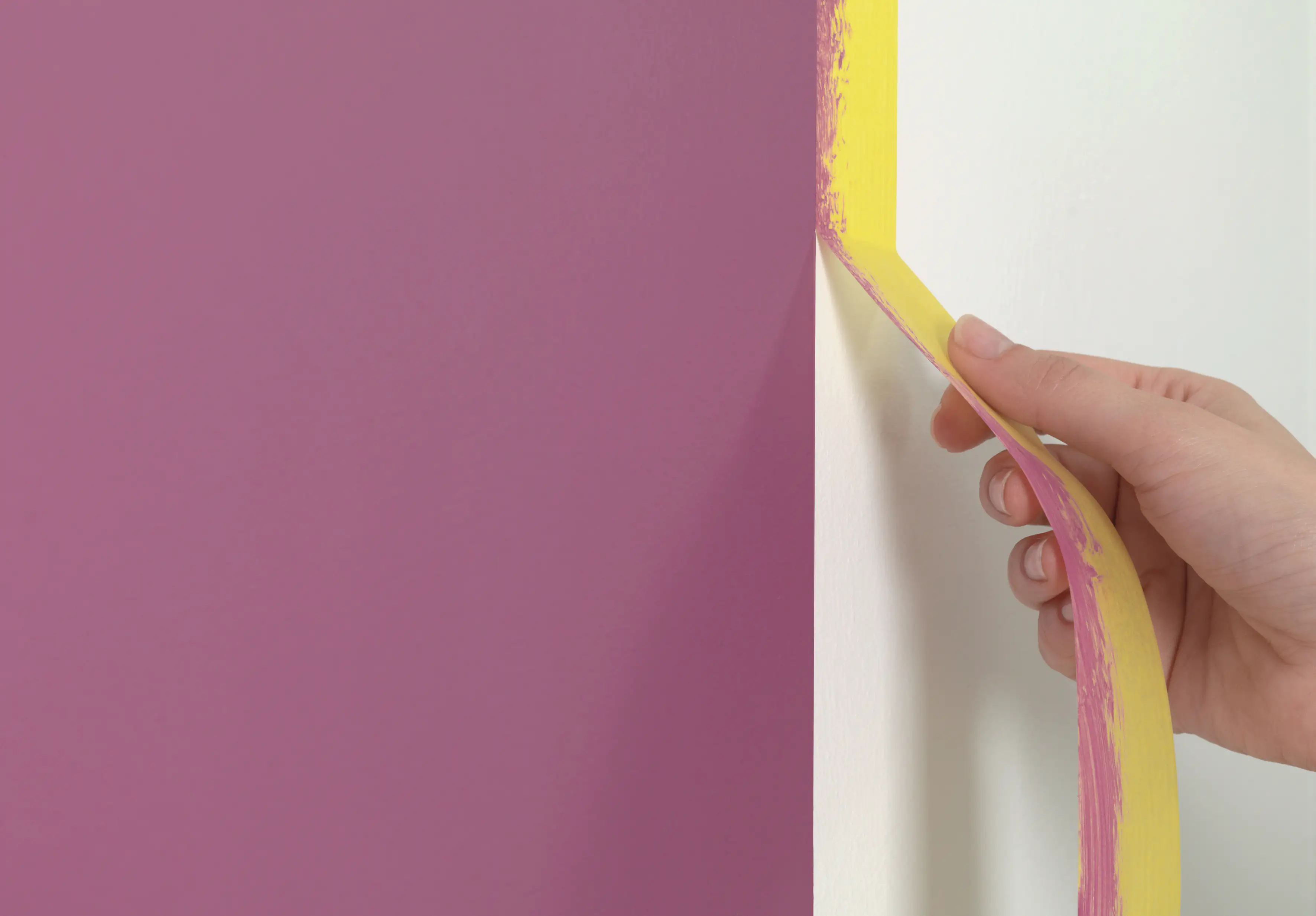 4042448150097_925695 tesa Profi-Malerband Innen 25 m x 38 mm, gelb